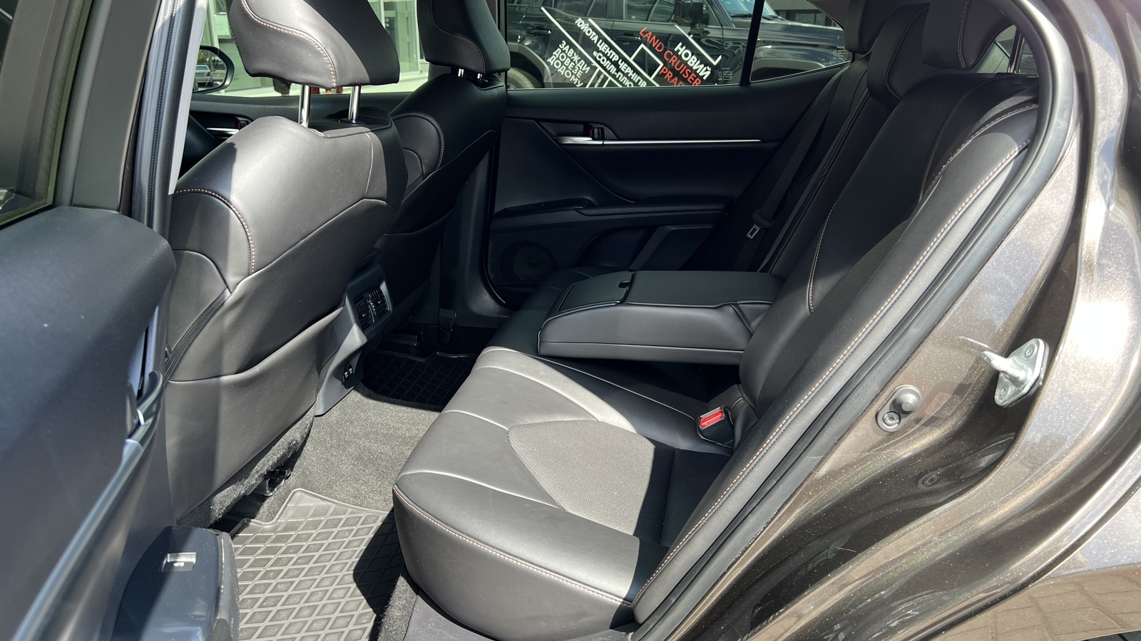 Toyota CAMRY 2017 року, Седан, Тойота Центр Чернігів "Соллі-Плюс", м.Чернігів | Фото № 11 Toyota CAMRY 2017 року з пробігом 91422 км, Седан, Тойота Центр Чернігів "Соллі-Плюс", м.Чернігів - 945000 ГРН | Фото № 11