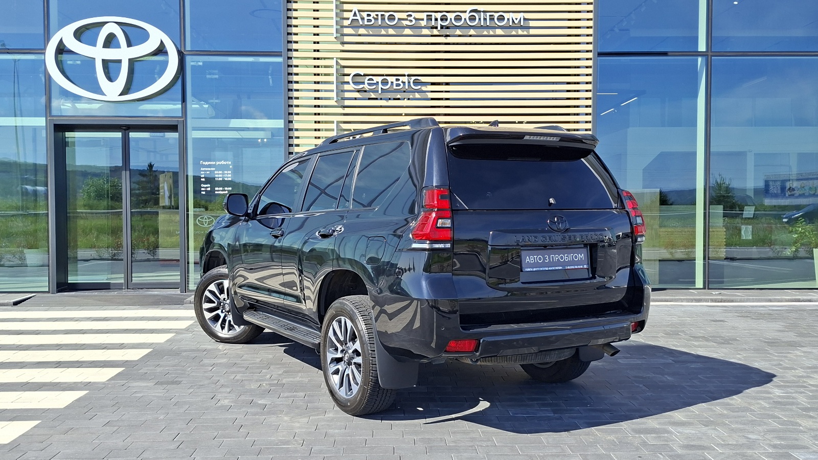 Toyota LAND CRUISER PRADO 2023 року, Універсал, Тойота Центр Ужгород "Карат Мотор", м.Ужгород | Фото № 2 Toyota LAND CRUISER PRADO 2023 року з пробігом 52300 км, Універсал, Тойота Центр Ужгород "Карат Мотор", м.Ужгород - 2340000 ГРН | Фото № 2