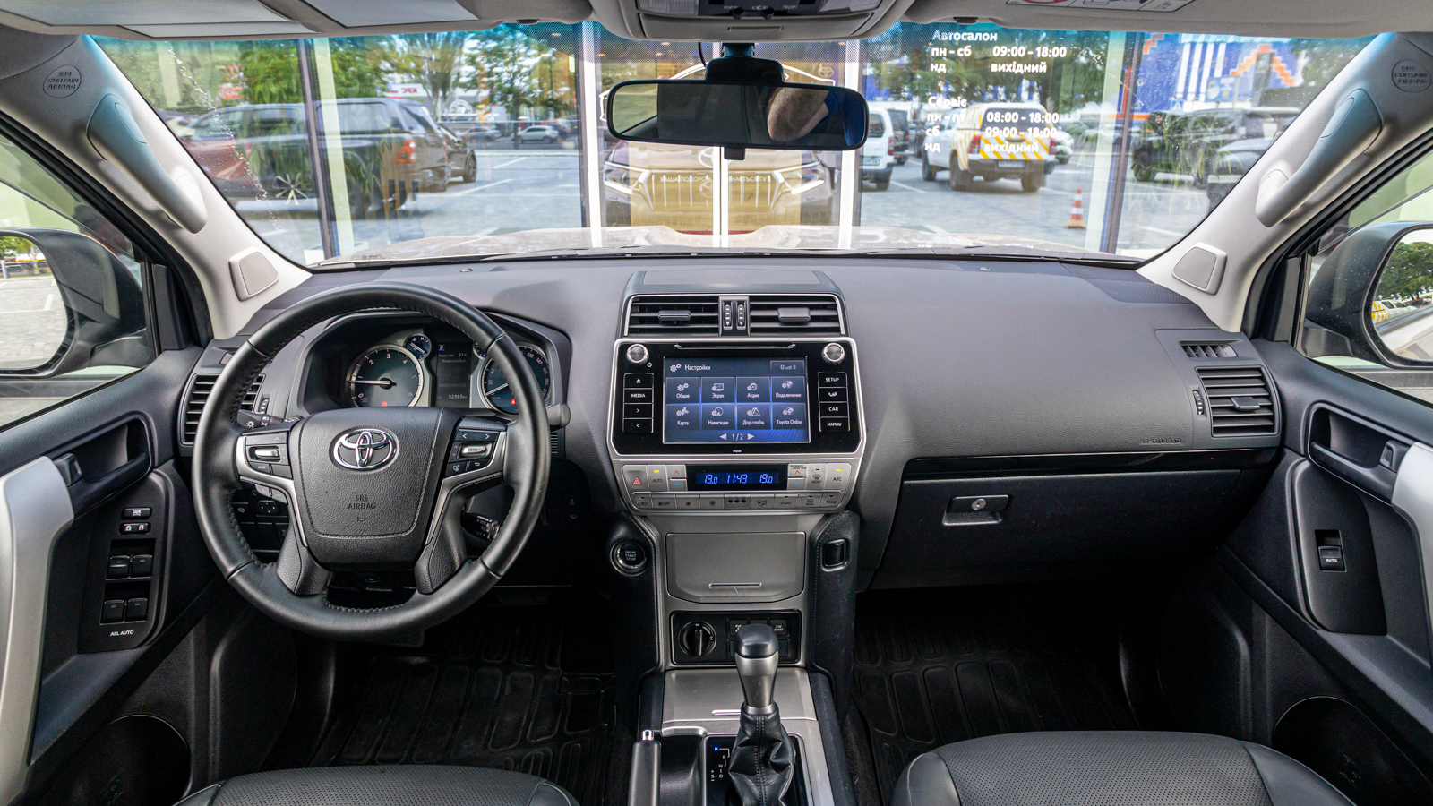 Toyota LAND CRUISER PRADO 2018 року, Універсал, Тойота Центр Дніпро "Алмаз Мотор" на Запорізькому шосе, м.Дніпро | Фото № 8 Toyota LAND CRUISER PRADO 2018 року з пробігом 52960 км, Універсал, Тойота Центр Дніпро "Алмаз Мотор" на Запорізькому шосе, м.Дніпро - 1800000 ГРН | Фото № 8