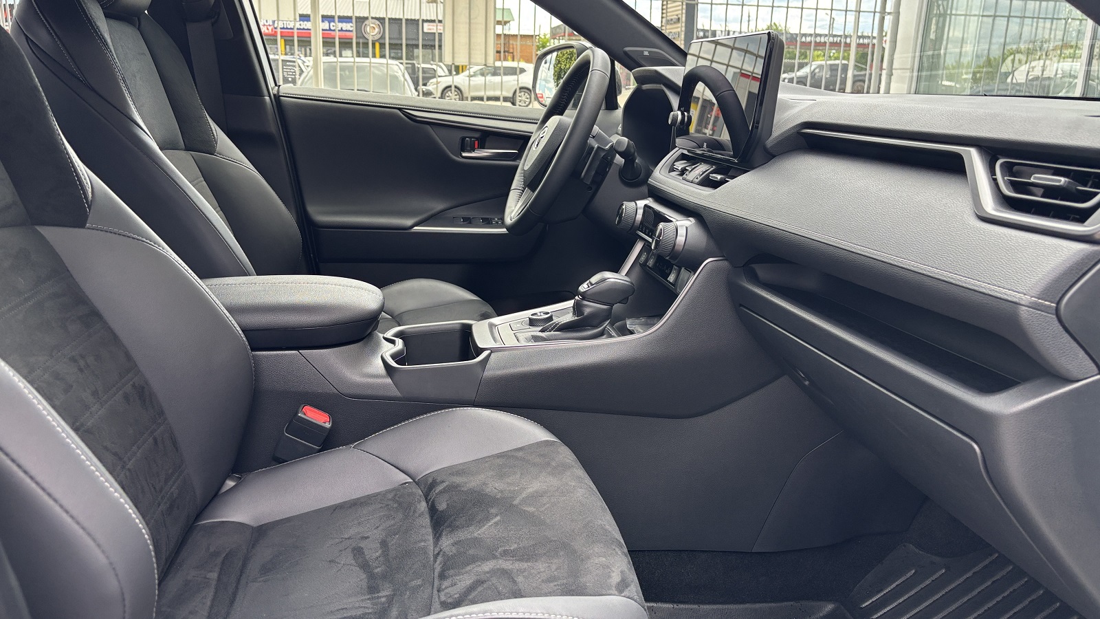 Toyota RAV4 2024 року з пробігом 1709 км, Універсал, Тойота Центр Біла Церква "Автосаміт Укравто", м.Біла Церква - 2050320 ГРН | Фото № 6