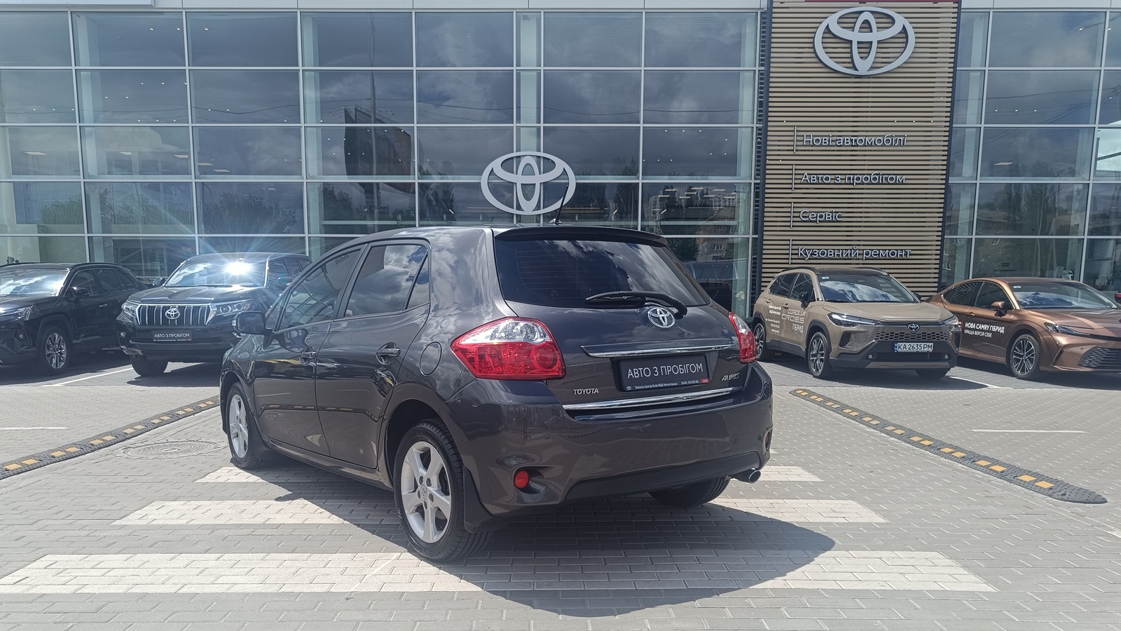 Toyota Auris 2011 року, Хетчбек, Тойота Центр Київ "ВіДі Автострада", м.Київ | Фото № 2 Toyota Auris 2011 року з пробігом 173336 км, Хетчбек, Тойота Центр Київ "ВіДі Автострада", м.Київ - 372000 ГРН | Фото № 2