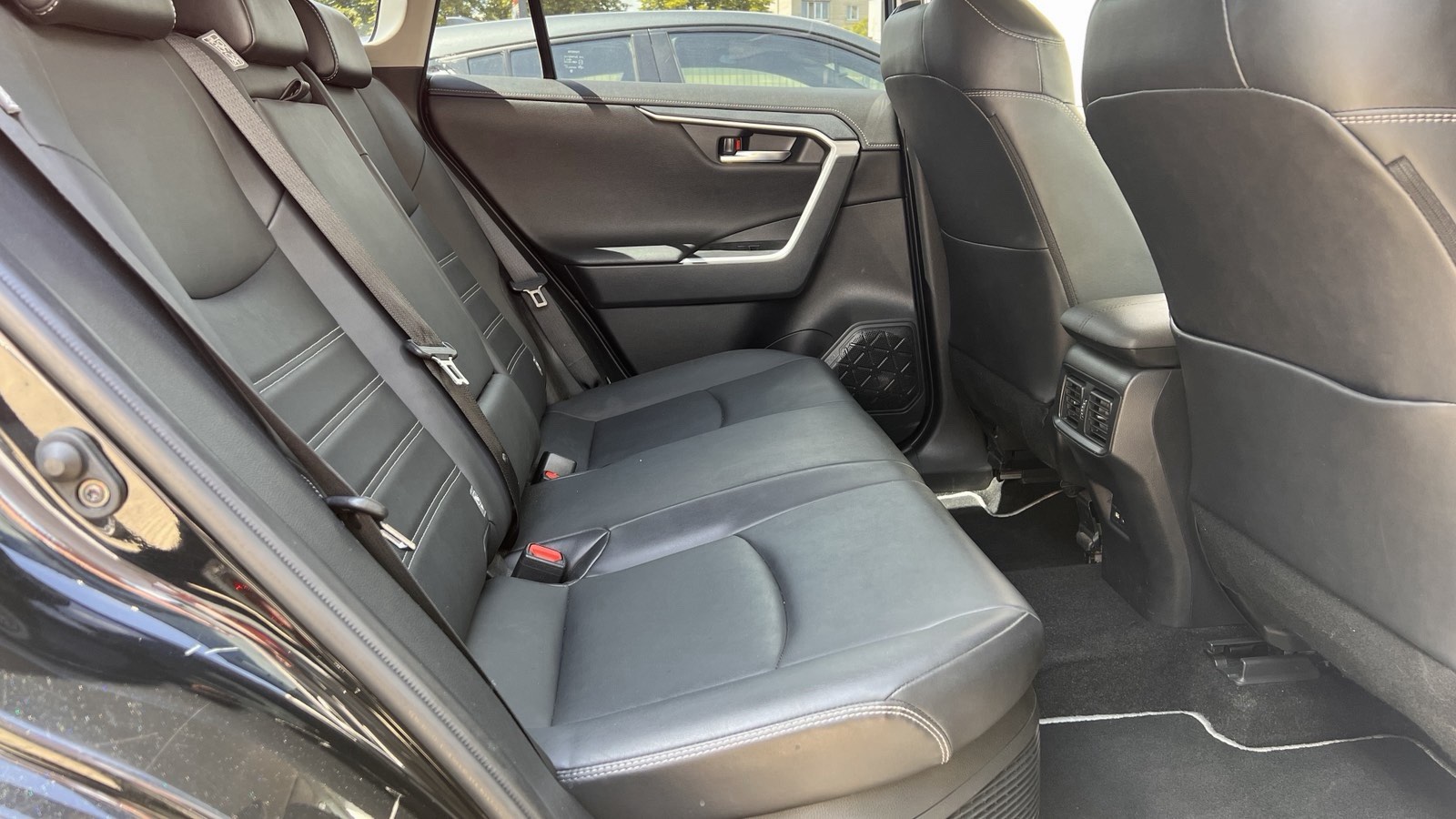 Toyota RAV4 2021 року з пробігом 149417 км, Універсал, Тойота Центр Луцьк "Автоконцепт", м.Луцьк - 1405000 ГРН | Фото № 7