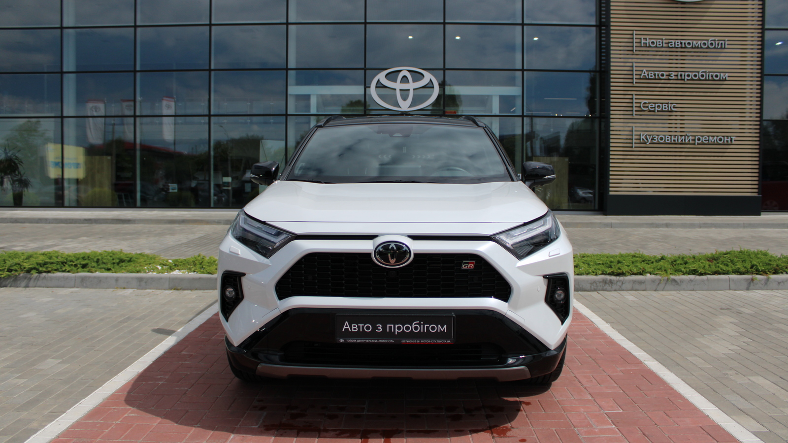 Toyota RAV4 2024 року, Універсал, Тойота Центр Черкаси "Мотор Сіті", м.Черкаси | Фото № 5 Toyota RAV4 2024 року з пробігом 3628 км, Універсал, Тойота Центр Черкаси "Мотор Сіті", м.Черкаси - 2150000 ГРН | Фото № 5