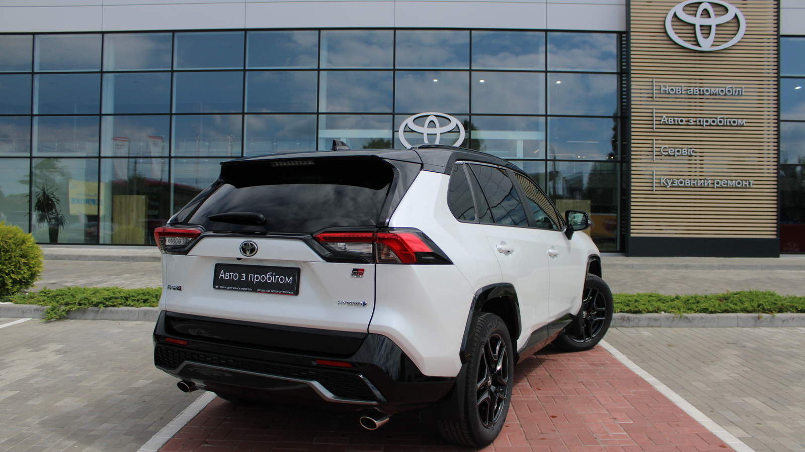 Toyota RAV4 2024 року, Універсал, Тойота Центр Черкаси "Мотор Сіті", м.Черкаси | Фото № 17 Toyota RAV4 2024 року з пробігом 3628 км, Універсал, Тойота Центр Черкаси "Мотор Сіті", м.Черкаси - 2150000 ГРН | Фото № 17