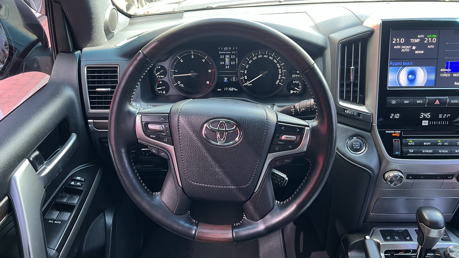 Toyota LAND CRUISER 2019 року, Універсал, Тойота Центр Вінниця "Преміум Мотор", м.Вінниця | Фото № 9 Toyota LAND CRUISER 2019 року з пробігом 171568 км, Універсал, Тойота Центр Вінниця "Преміум Мотор", м.Вінниця - 2600000 ГРН | Фото № 9