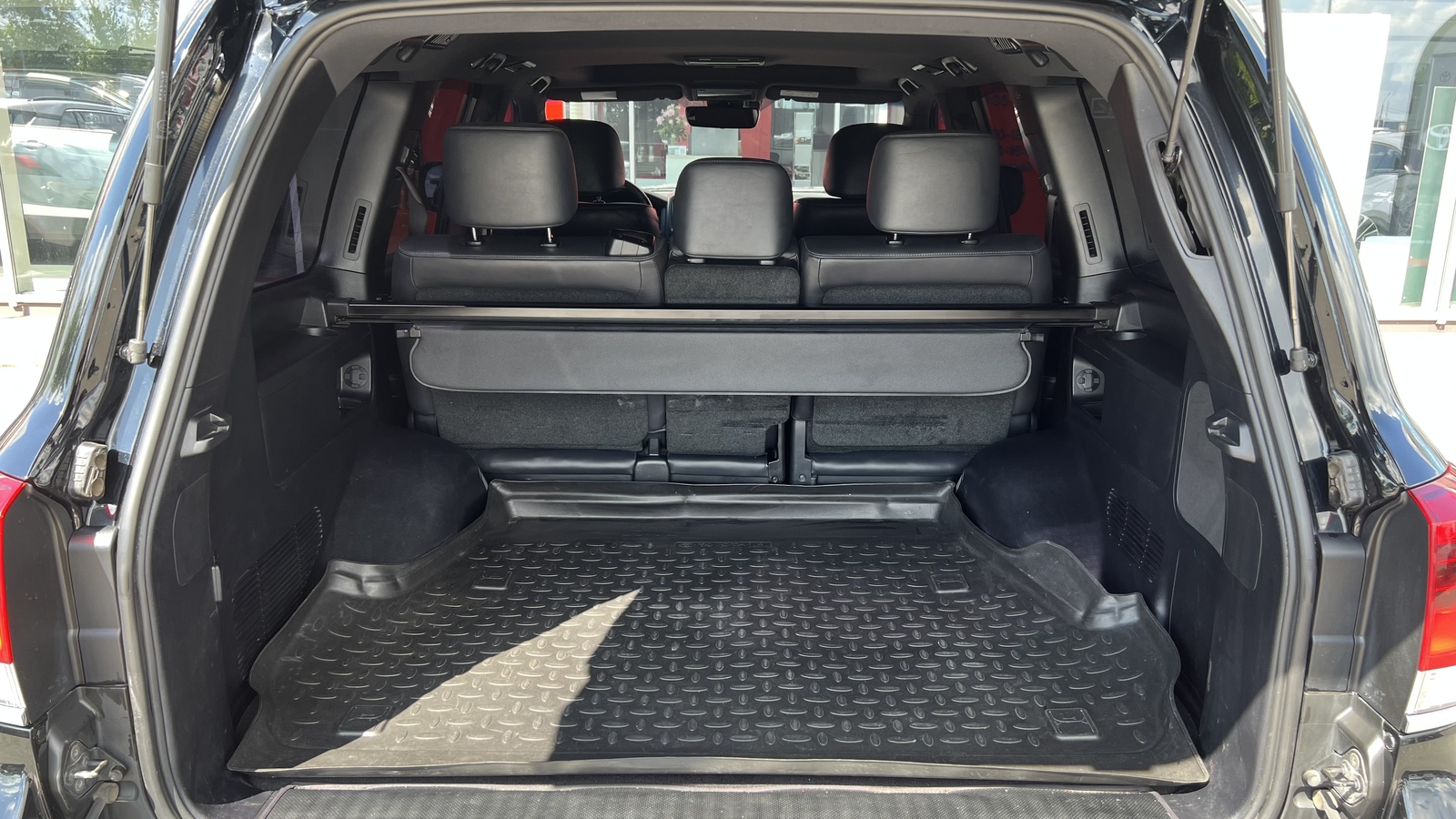 Toyota LAND CRUISER 2019 року, Універсал, Тойота Центр Вінниця "Преміум Мотор", м.Вінниця | Фото № 10 Toyota LAND CRUISER 2019 року з пробігом 171568 км, Універсал, Тойота Центр Вінниця "Преміум Мотор", м.Вінниця - 2600000 ГРН | Фото № 10