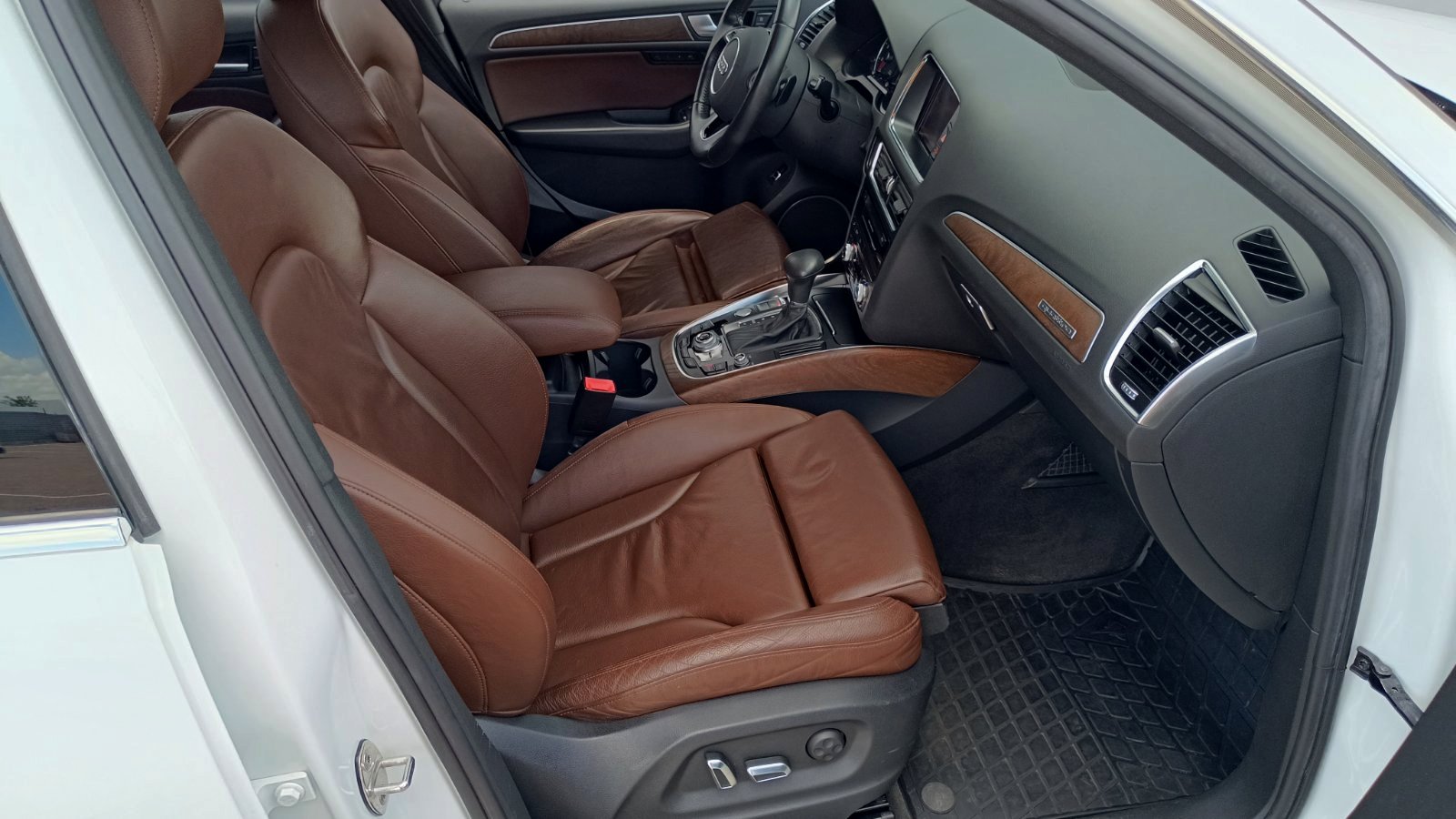 Інші авто AUDI Q5 2013 року, Універсал, Тойота Центр Київ «ВІДІ Аеропорт», м.Київ | Фото № 6 Інші авто AUDI Q5 2013 року з пробігом 150937 км, Універсал, Тойота Центр Київ «ВІДІ Аеропорт», м.Київ - 600000 ГРН | Фото № 6