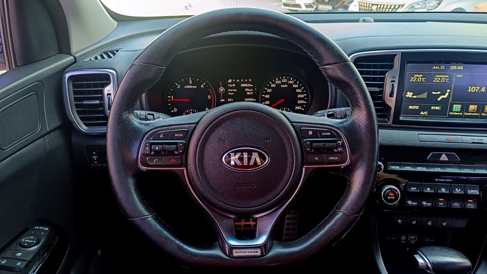 Інші авто KIA SPORTAGE 2016 року, Універсал, Тойота Центр Київ «ВІДІ Аеропорт», м.Київ | Фото № 13 Інші авто KIA SPORTAGE 2016 року з пробігом 131779 км, Універсал, Тойота Центр Київ «ВІДІ Аеропорт», м.Київ - 740000 ГРН | Фото № 13