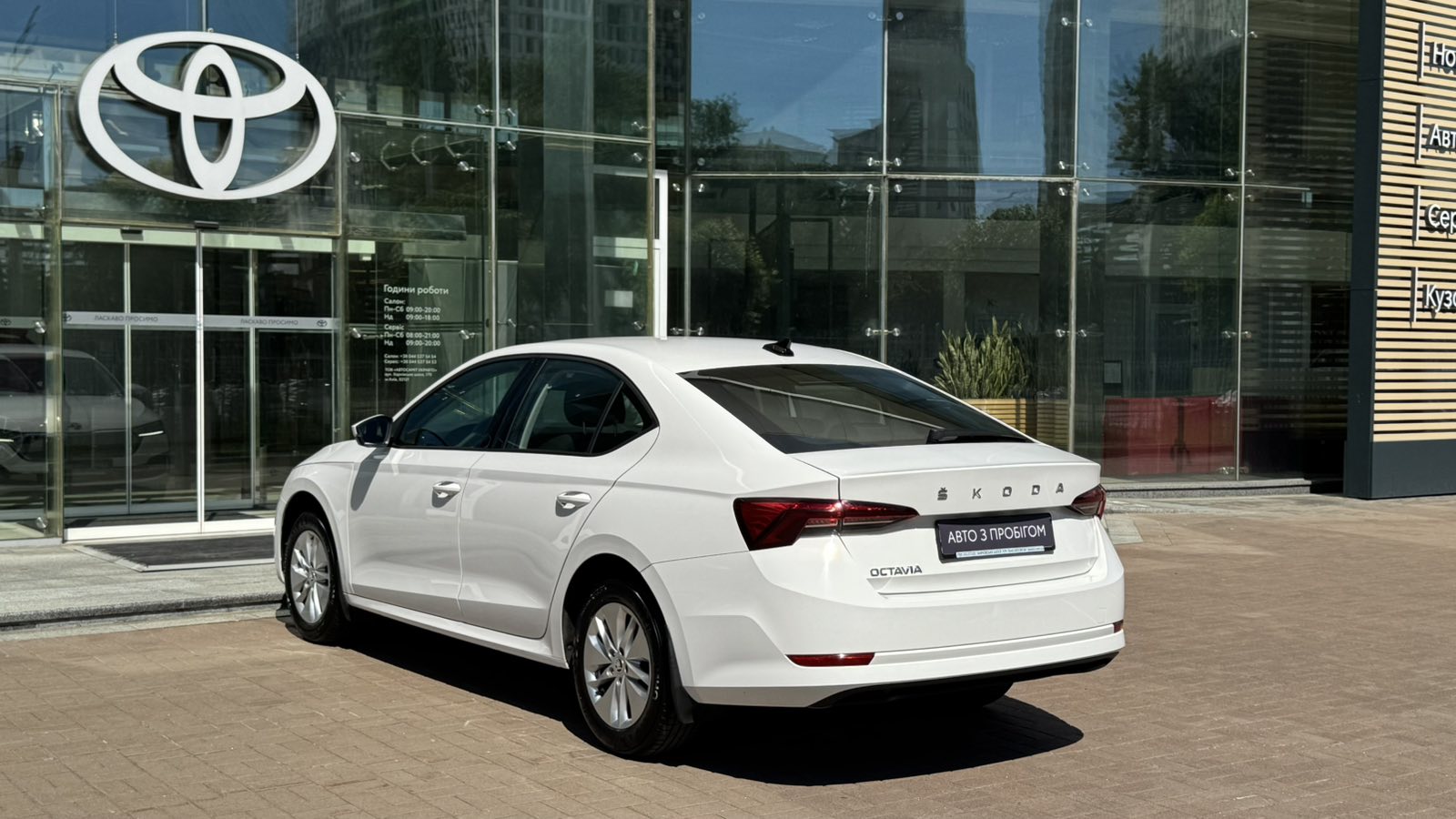 Інші авто SKODA OCTAVIA 2022 року, Седан, Тойота Центр Київ "Автосаміт Укравто", м.Київ | Фото № 2 Інші авто SKODA OCTAVIA 2022 року з пробігом 34547 км, Седан, Тойота Центр Київ "Автосаміт Укравто", м.Київ - 1200000 ГРН | Фото № 2