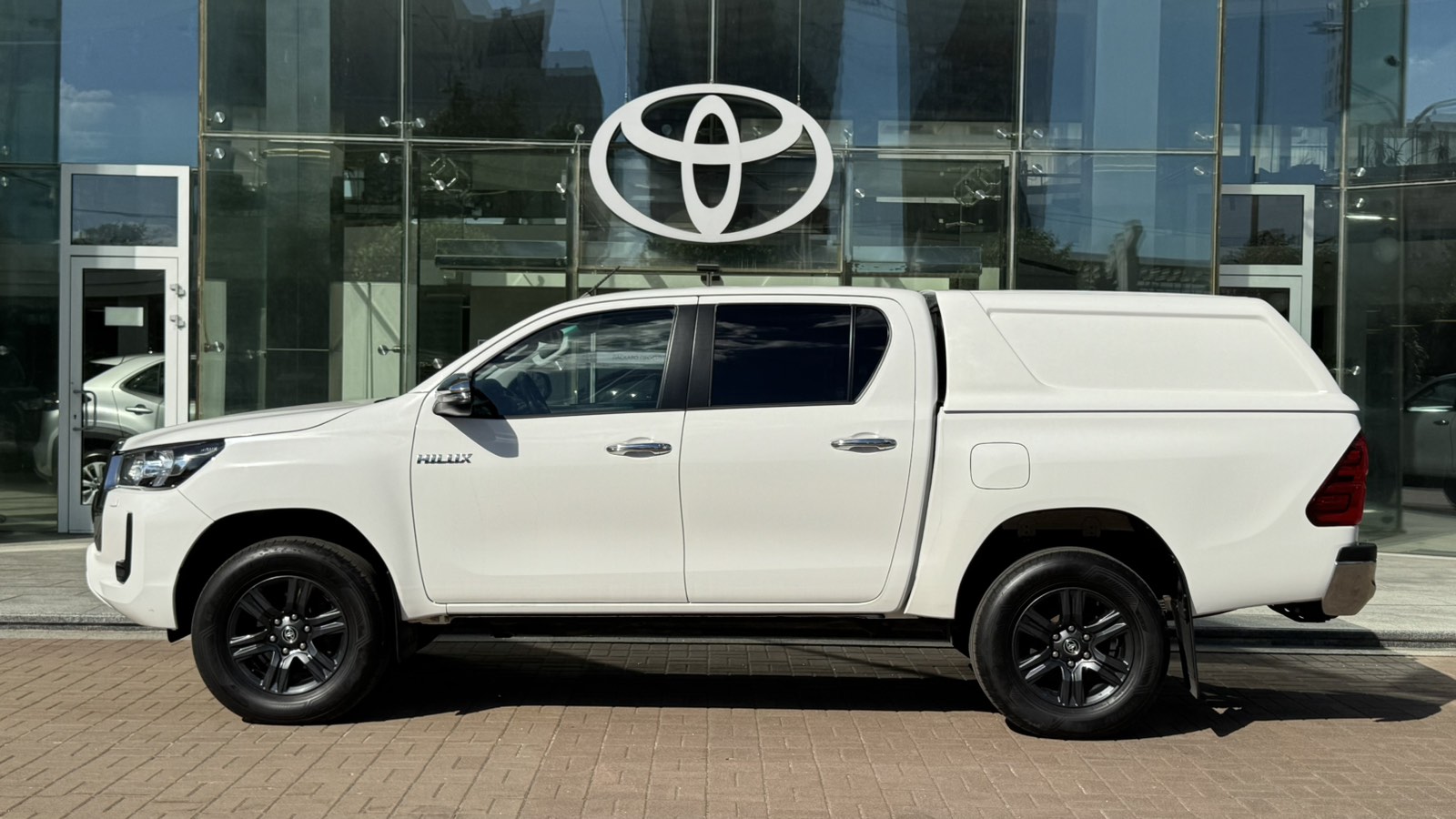 Toyota HILUX 2023 року з пробігом 191591 км, Пікап, Тойота Центр Київ "Автосаміт Укравто", м.Київ - 2069368 ГРН | Фото № 3