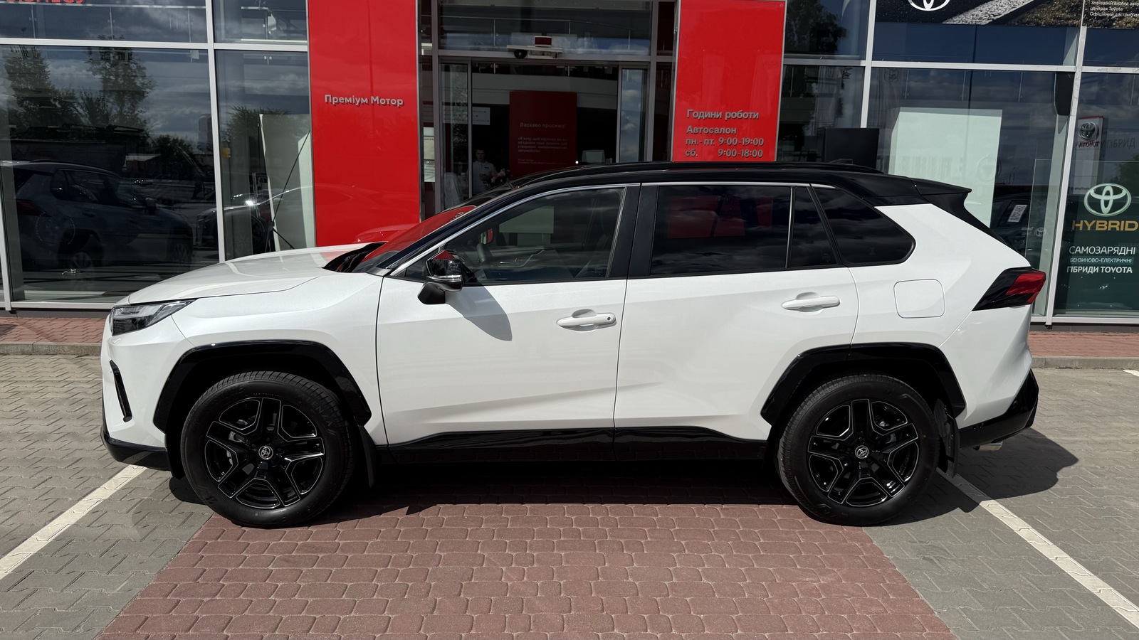 Toyota RAV4 2024 року з пробігом 8063 км, Універсал, Тойота Центр Вінниця "Преміум Мотор", м.Вінниця - 2200000 ГРН | Фото № 3