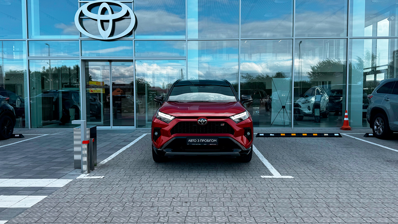 Toyota RAV4 2024 року, Універсал, Тойота Центр Рівне "Агат Авто", м.Рівне | Фото № 5 Toyota RAV4 2024 року з пробігом 5716 км, Універсал, Тойота Центр Рівне "Агат Авто", м.Рівне - 2168670 ГРН | Фото № 5