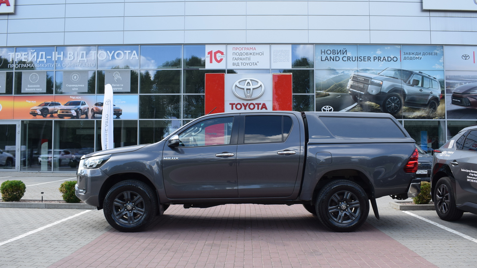Toyota HILUX 2023 року з пробігом 161663 км, Універсал, Тойота Центр Житомир "Стар - Кар", м.Житомир - 1750500 ГРН | Фото № 3