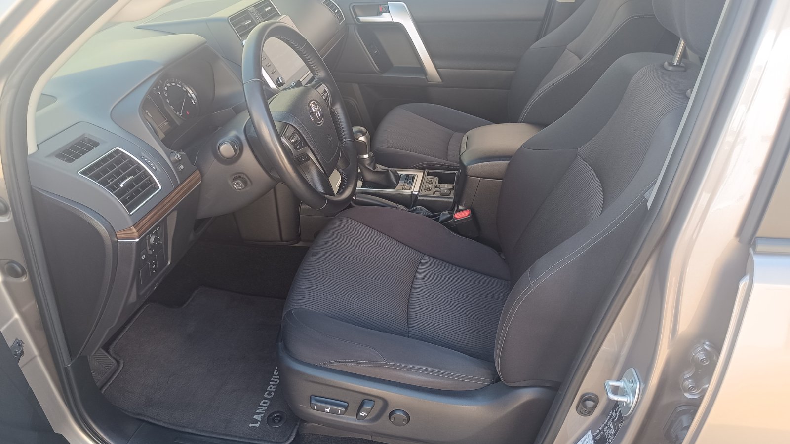 Toyota LAND CRUISER PRADO 2021 року з пробігом 111054 км, Універсал, Тойота Центр Київ «ВІДІ Аеропорт», м.Київ - 2000000 ГРН | Фото № 11