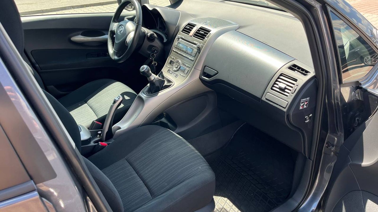 Toyota AURIS 2007 року, Хетчбек, Тойота Центр Хмельницький "Гранд Мотор", м.Хмельницький | Фото № 5 Toyota AURIS 2007 року з пробігом 241000 км, Хетчбек, Тойота Центр Хмельницький "Гранд Мотор", м.Хмельницький - 260000 ГРН | Фото № 5