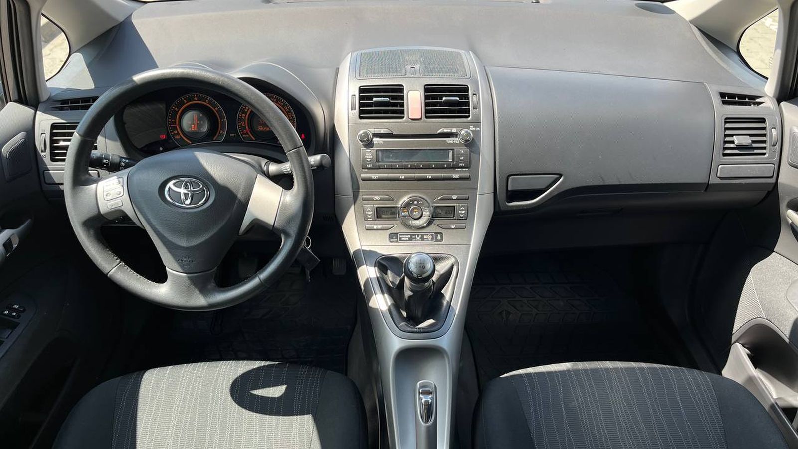 Toyota AURIS 2007 року, Хетчбек, Тойота Центр Хмельницький "Гранд Мотор", м.Хмельницький | Фото № 7 Toyota AURIS 2007 року з пробігом 241000 км, Хетчбек, Тойота Центр Хмельницький "Гранд Мотор", м.Хмельницький - 260000 ГРН | Фото № 7
