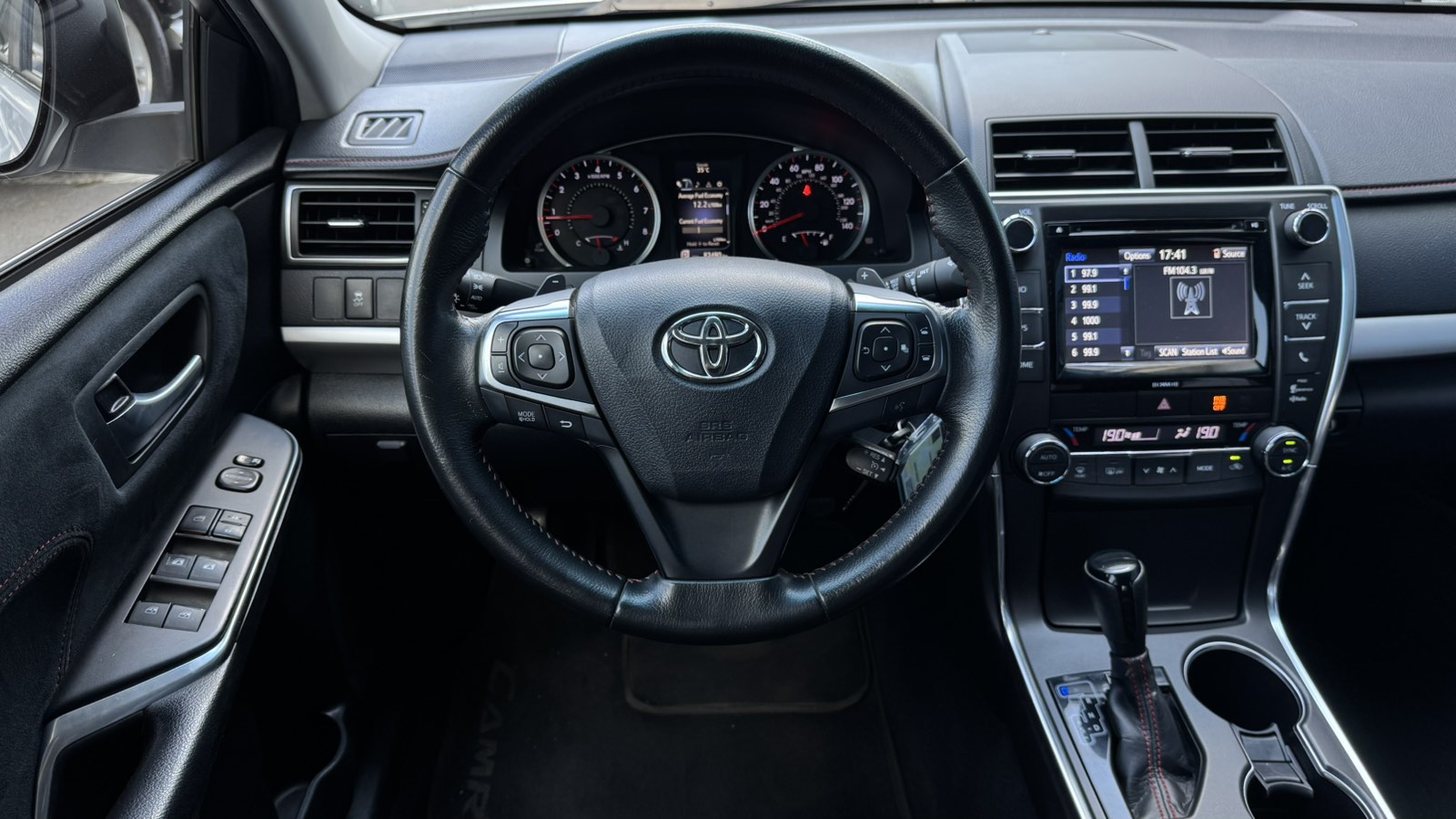 Toyota CAMRY 2016 року з пробігом 83231 км, Седан, Тойота Центр Одеса "ВіДі Пальміра", м.Одеса - 640000 ГРН | Фото № 9