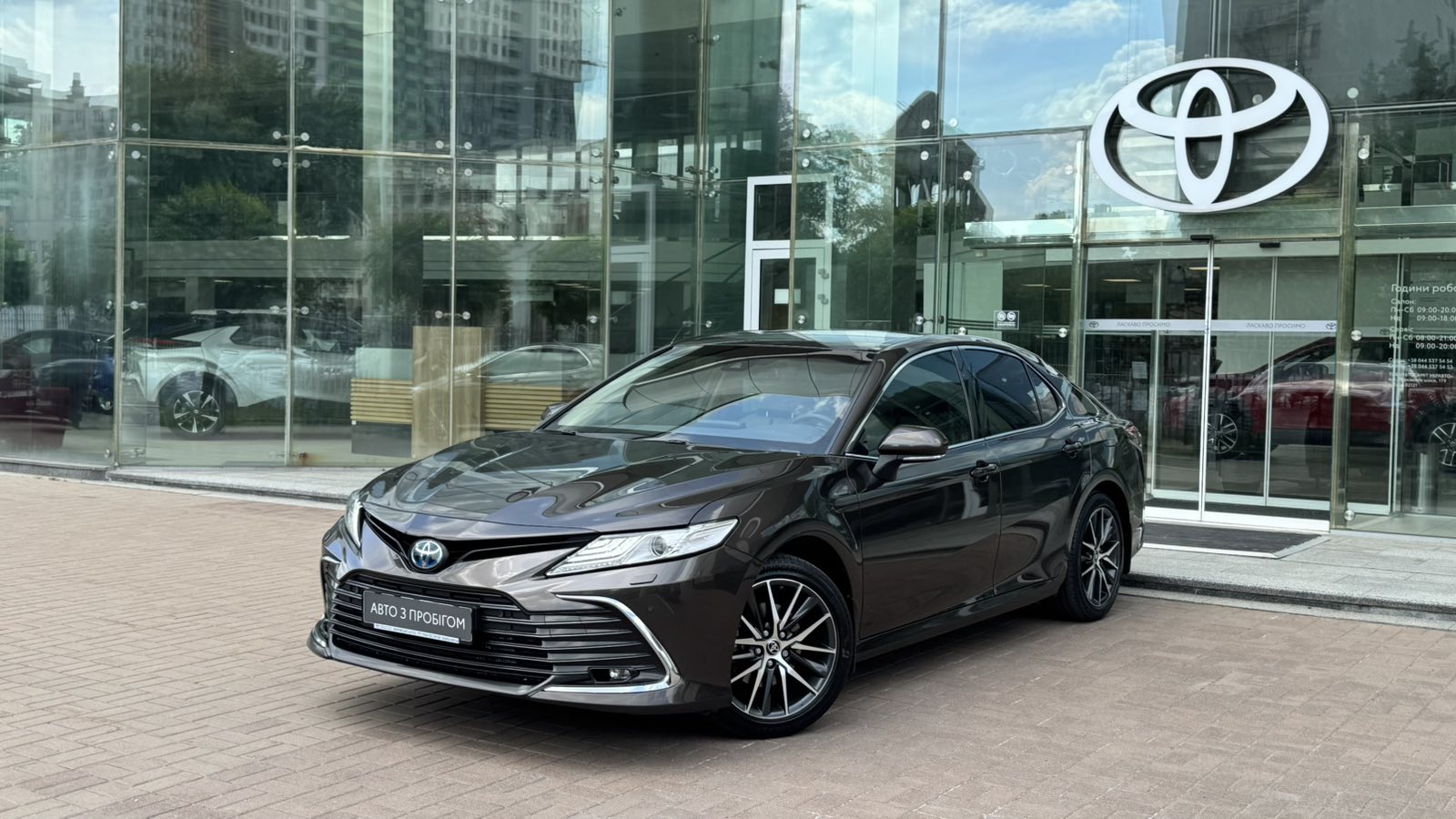 Toyota CAMRY 2021 року з пробігом 80023 км, Седан, Тойота Центр Київ "Автосаміт Укравто", м.Київ - 1612000 ГРН | Фото № 1