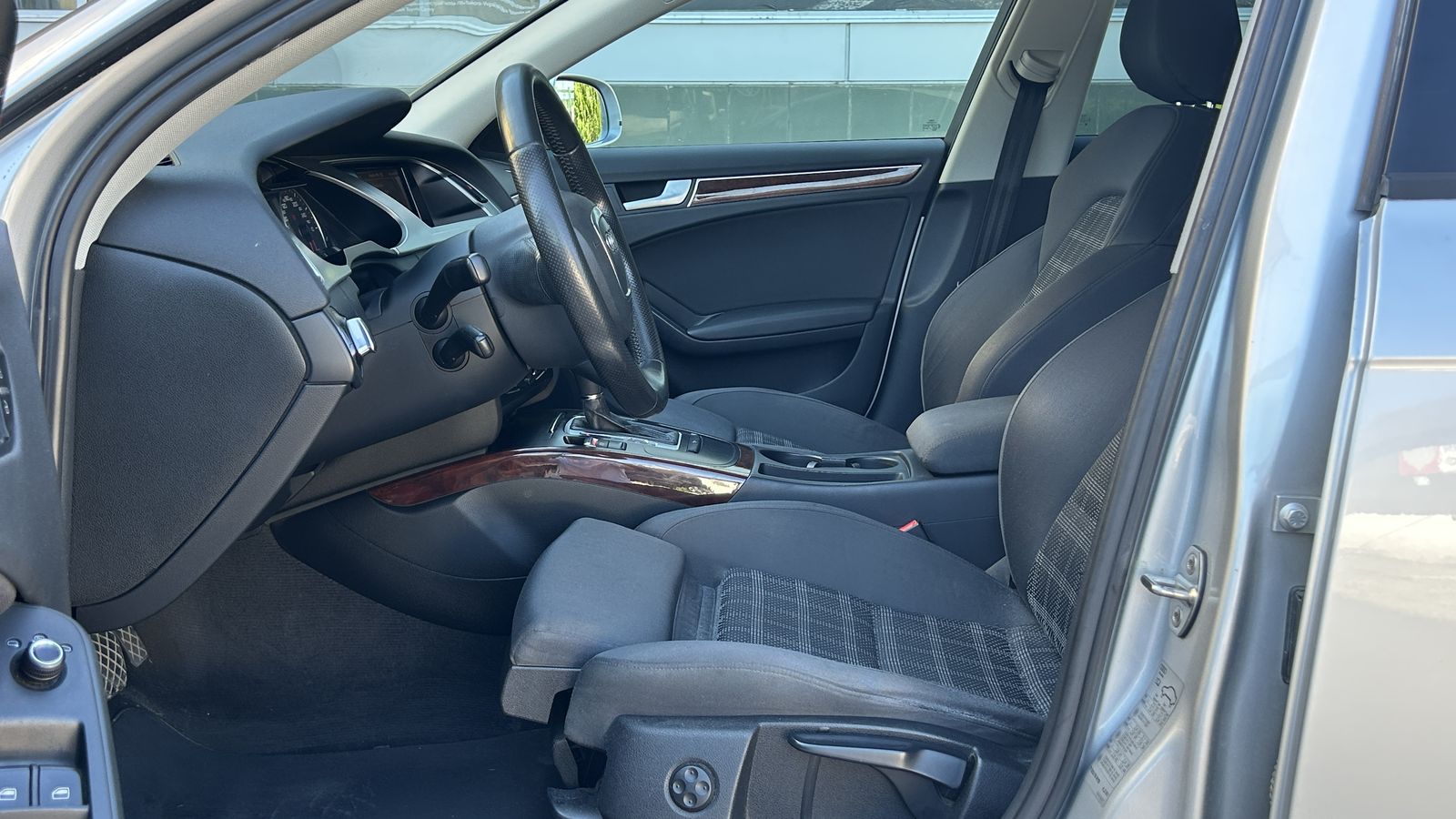 Інші авто AUDI A4 2010 року з пробігом 298379 км, Універсал, Тойота Центр Чернівці "Олімп-Моторс", м.Чернівці - 415000 ГРН | Фото № 12