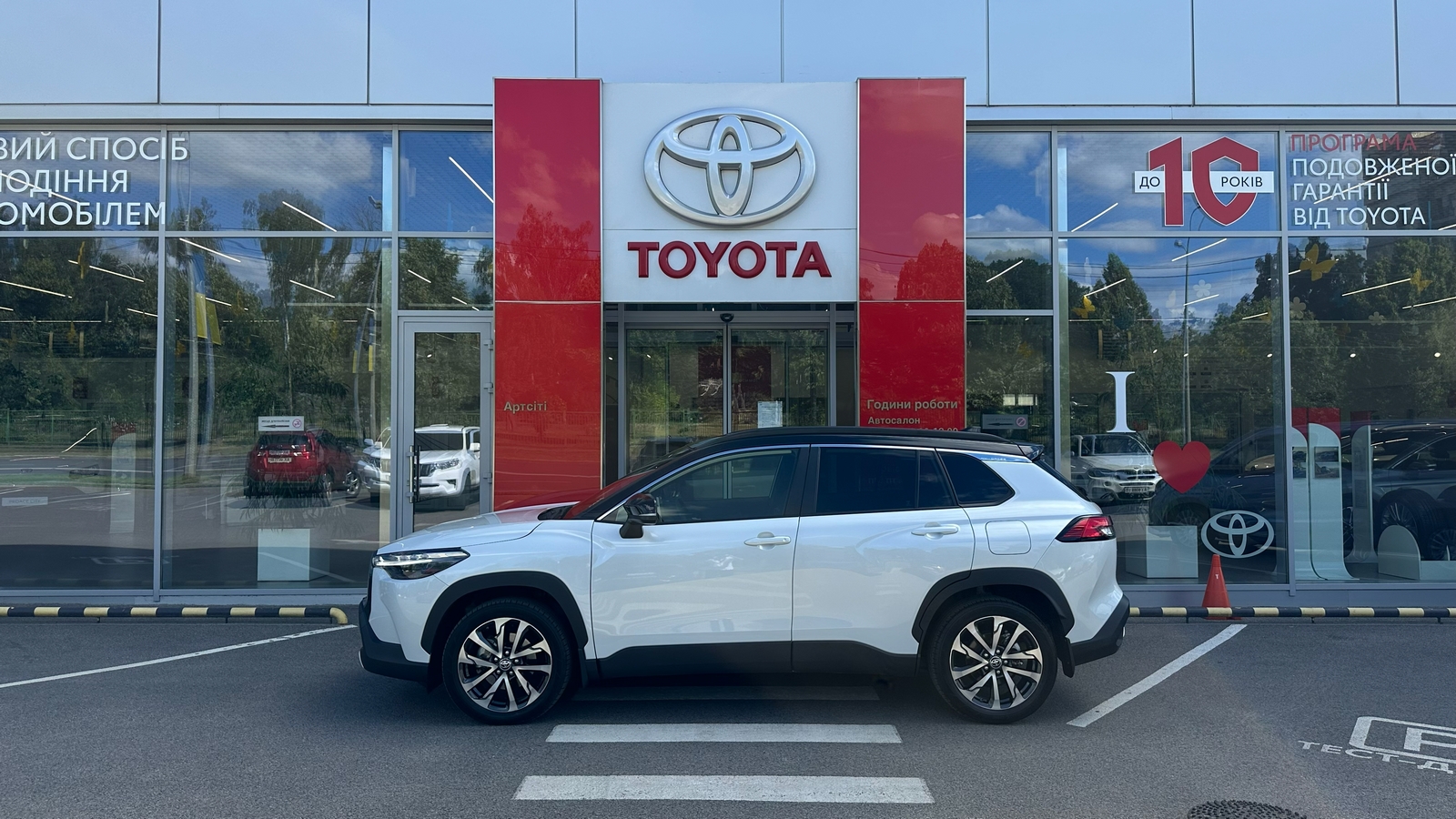 Toyota COROLLA CROSS 2025 року з пробігом 16028 км, Універсал, Тойота Центр Харків "Артсіті", м.Харків - 1545690 ГРН | Фото № 3