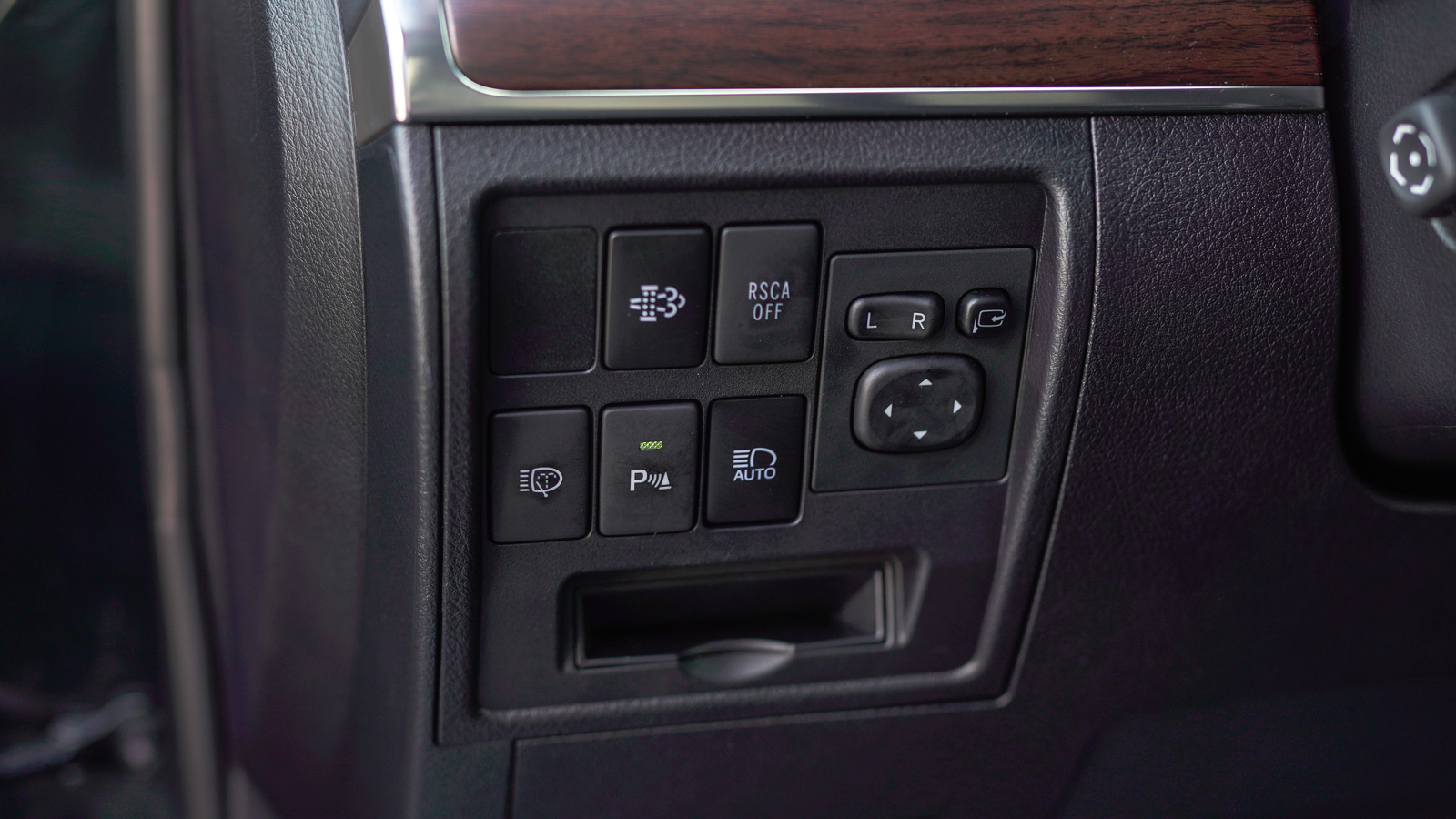 Toyota LAND CRUISER 2016 року з пробігом 188796 км, Універсал, Тойота Центр Львів "Діамант", м.Львів - 2052050 ГРН | Фото № 20