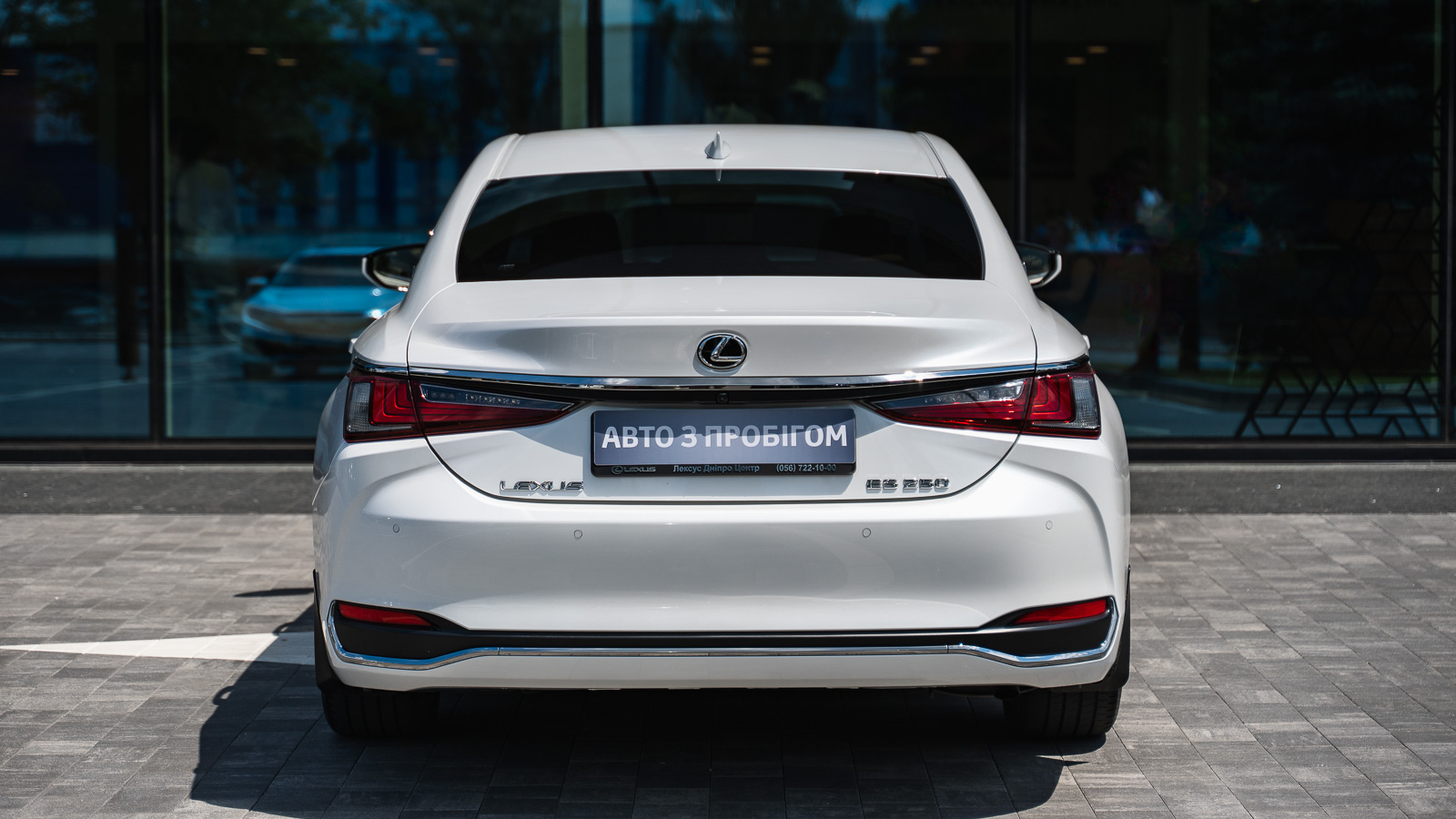Lexus ES 2021 року з пробігом 49338 км, Седан, Лексус Дніпро, м.Дніпро - 1715840 ГРН | Фото № 4