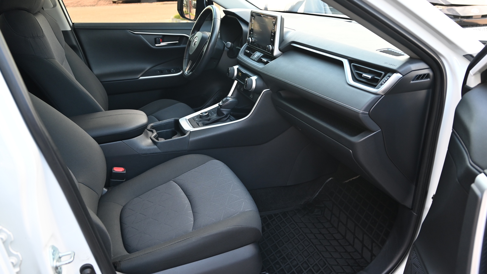 Toyota RAV4 2020 року з пробігом 83461 км, Універсал, Тойота Центр Київ "Сіті Плаза", м.Київ - 1223410 ГРН | Фото № 6