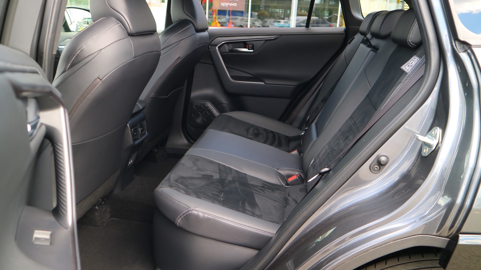 Toyota RAV4 2024 року з пробігом 4889 км, Універсал, Тойота Центр Київ "Автосаміт Укравто Столичне", м.Київ - 2197000 ГРН | Фото № 14