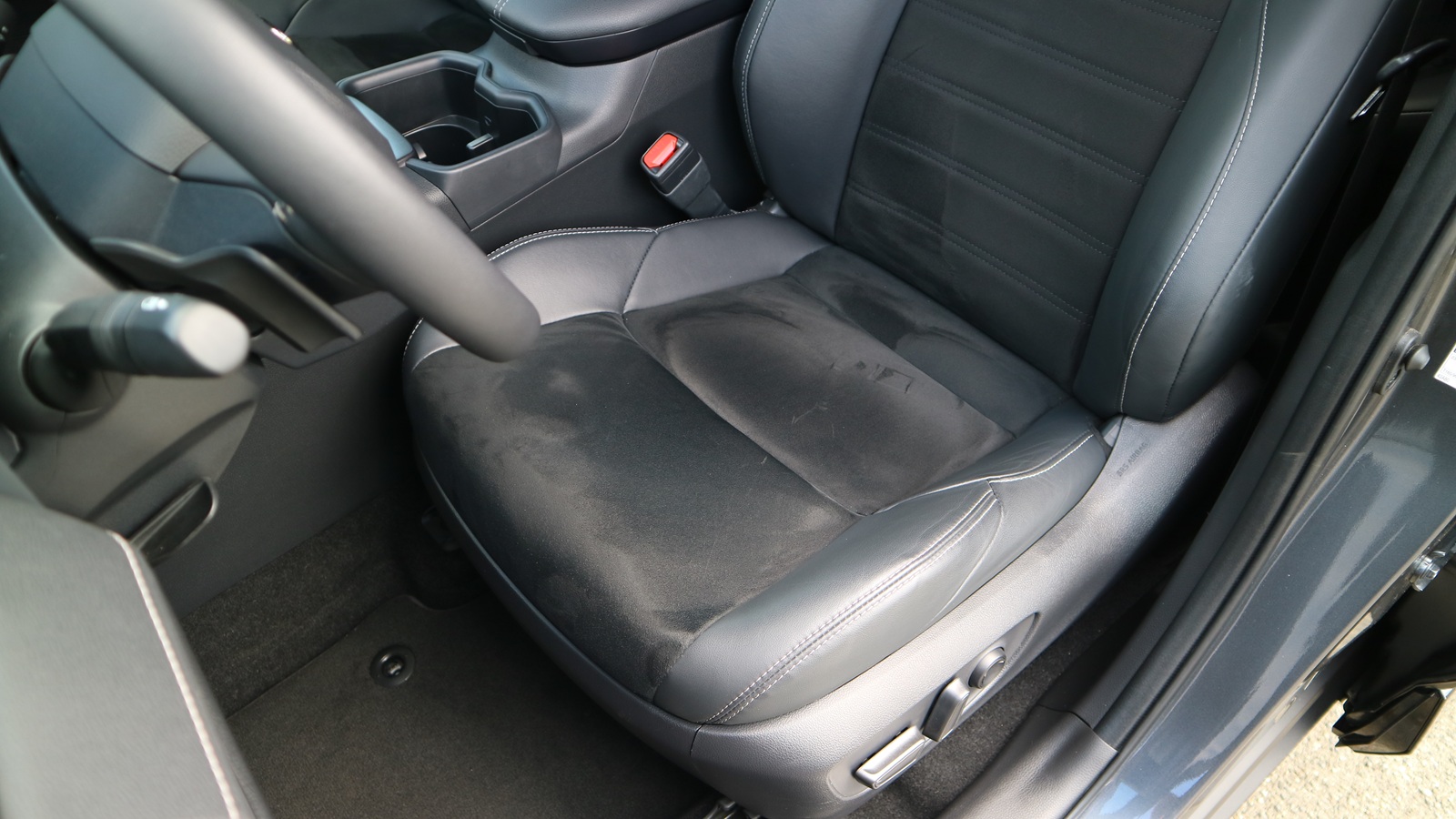 Toyota RAV4 2024 року з пробігом 4889 км, Універсал, Тойота Центр Київ "Автосаміт Укравто Столичне", м.Київ - 2197000 ГРН | Фото № 15