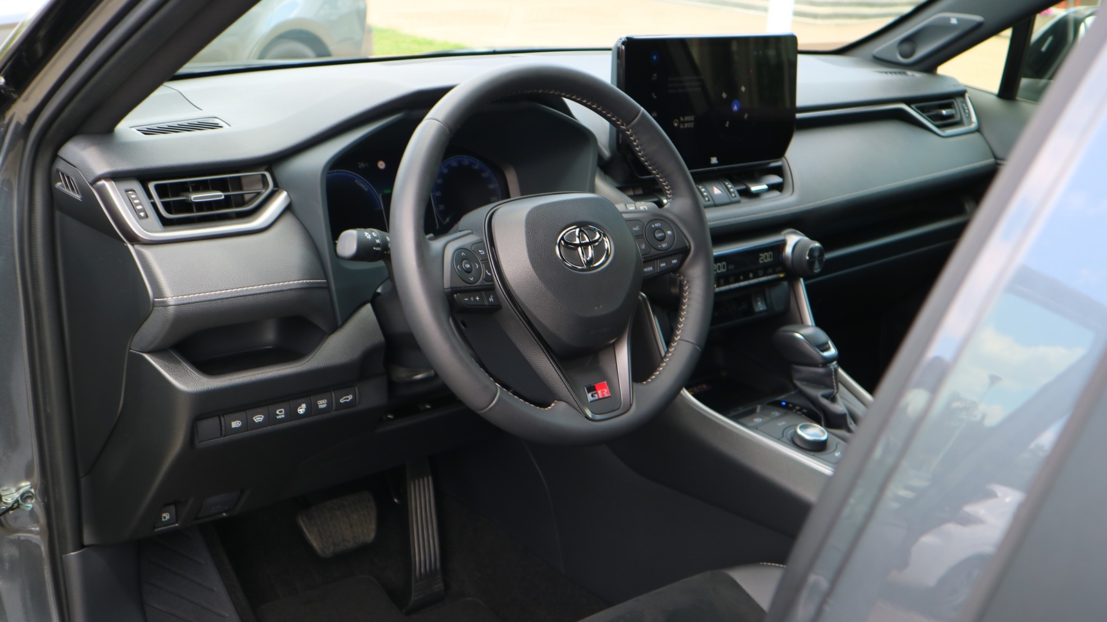 Toyota RAV4 2024 року з пробігом 4889 км, Універсал, Тойота Центр Київ "Автосаміт Укравто Столичне", м.Київ - 2197000 ГРН | Фото № 18