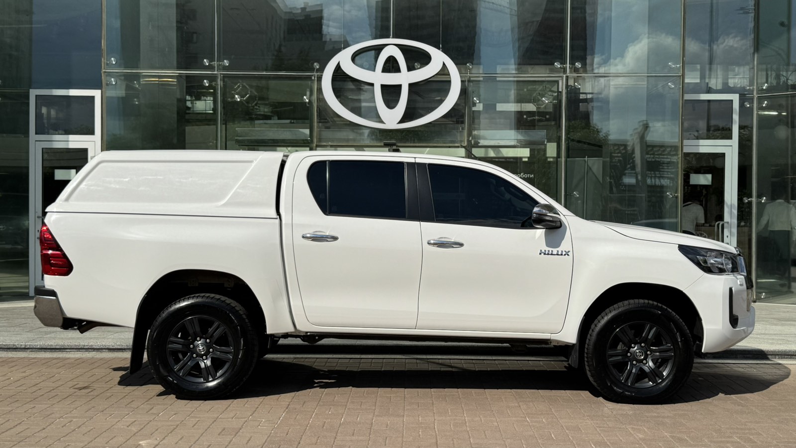 Toyota HILUX 2023 року з пробігом 128448 км, Пікап, Тойота Центр Київ "Автосаміт Укравто", м.Київ - 2289450 ГРН | Фото № 16