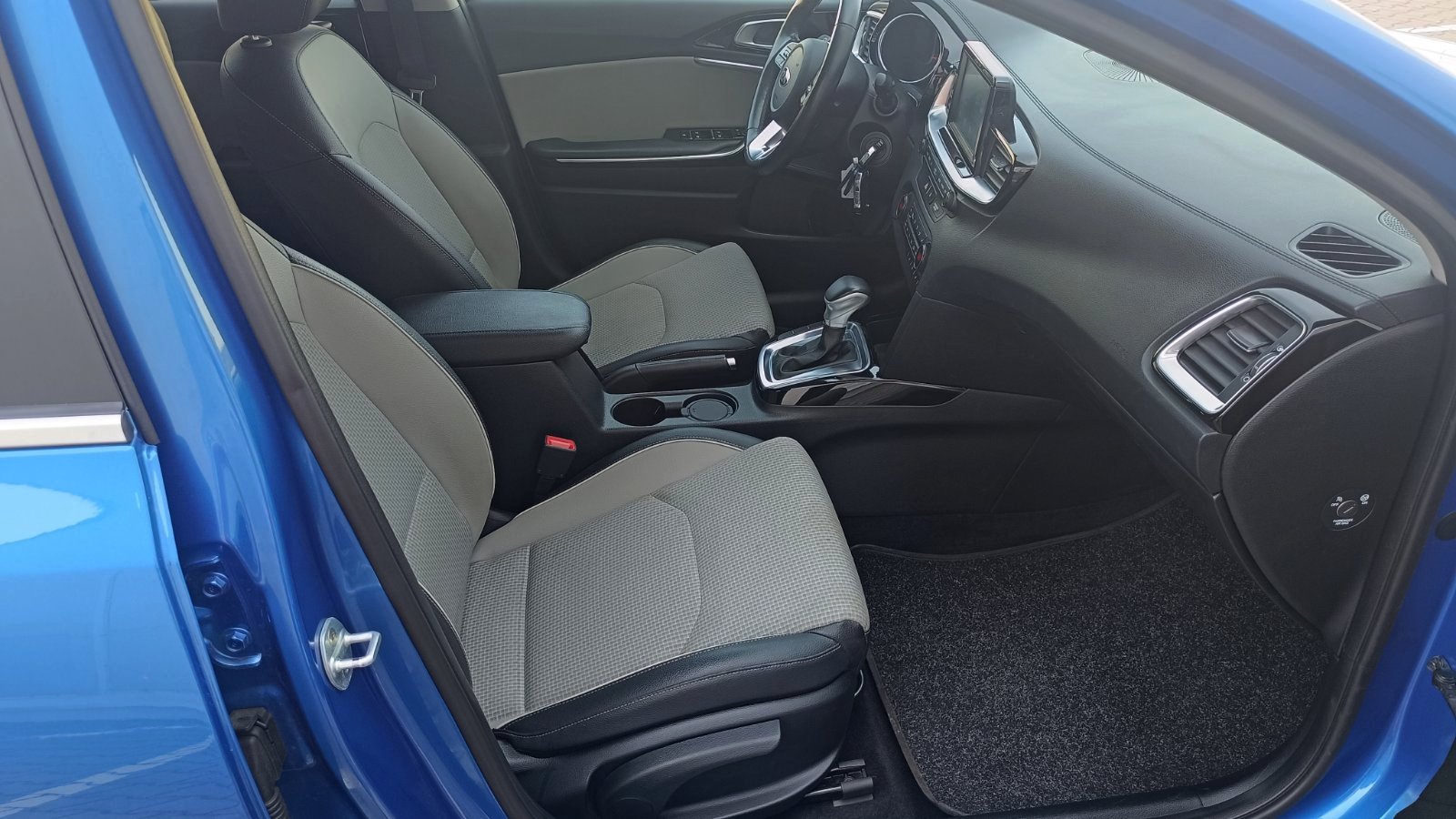 Інші авто KIA CEED 2019 року з пробігом 84884 км, Хетчбек, Тойота Центр Київ «ВІДІ Аеропорт», м.Київ - 740000 ГРН | Фото № 6