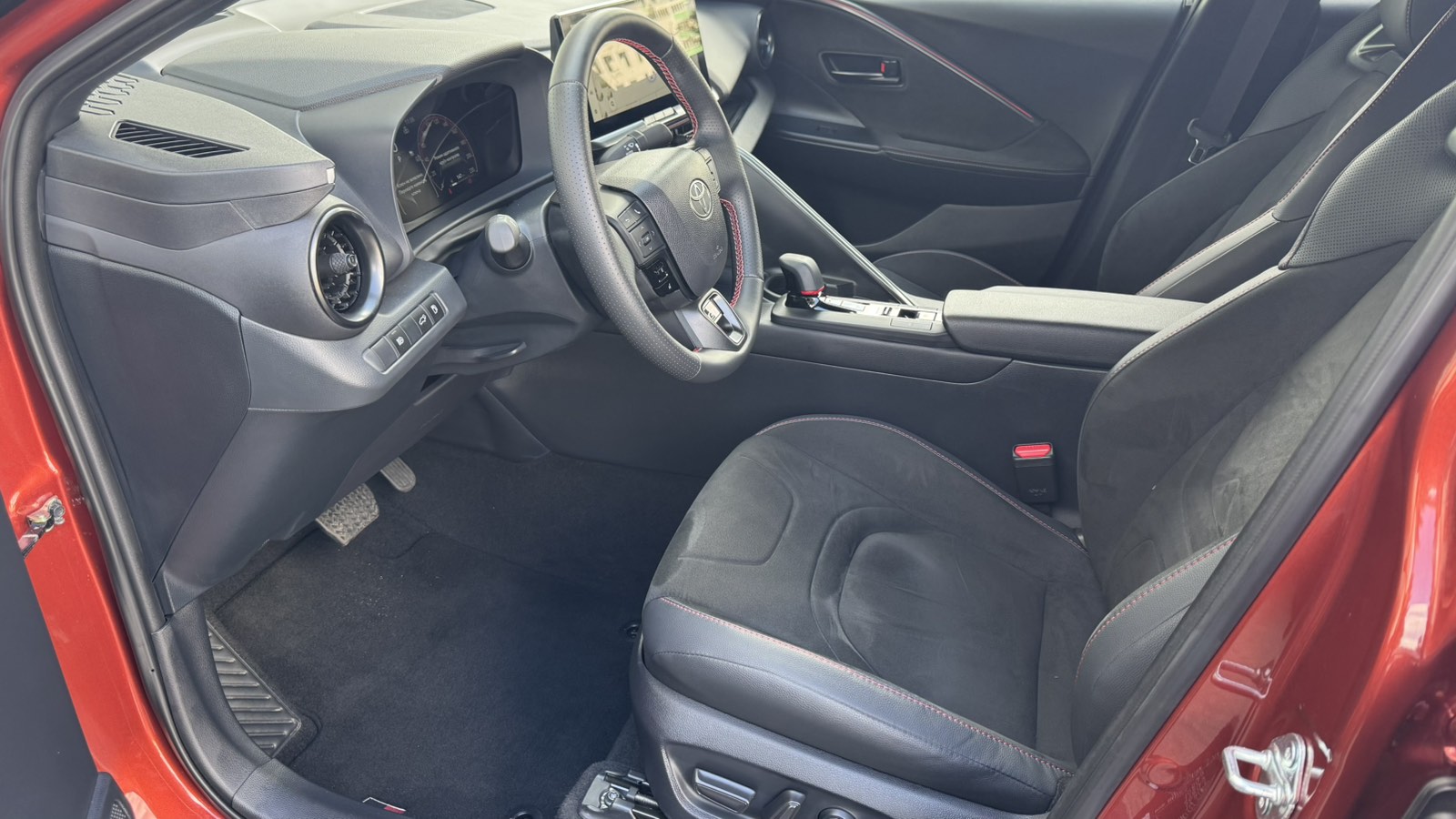 Toyota C-HR 2025 року з пробігом 2663 км, Хетчбек, Тойота Центр Київ "Автосаміт Укравто", м.Київ - 2095400 ГРН | Фото № 12