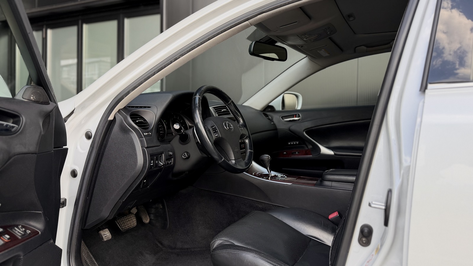 Lexus IS 2008 року, Седан, Лексус Одеса, м.Одеса | Фото № 12 Lexus IS 2008 року з пробігом 200309 км, Седан, Лексус Одеса, м.Одеса - 660000 ГРН | Фото № 12