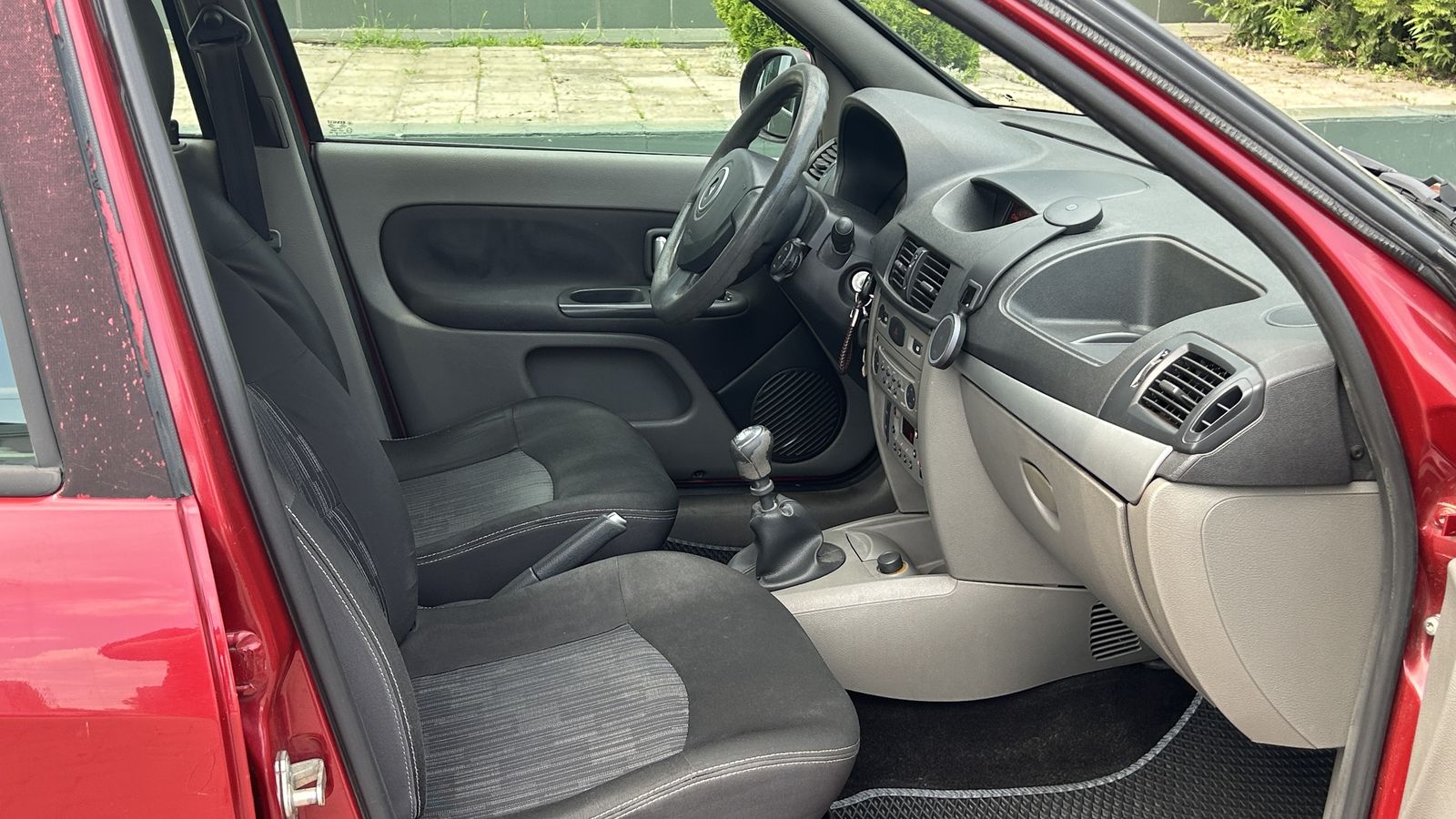 Інші авто RENAULT SYMBOL 2008 року з пробігом 265618 км, Седан, Тойота Центр Чернівці "Олімп-Моторс", м.Чернівці - 155000 ГРН | Фото № 6