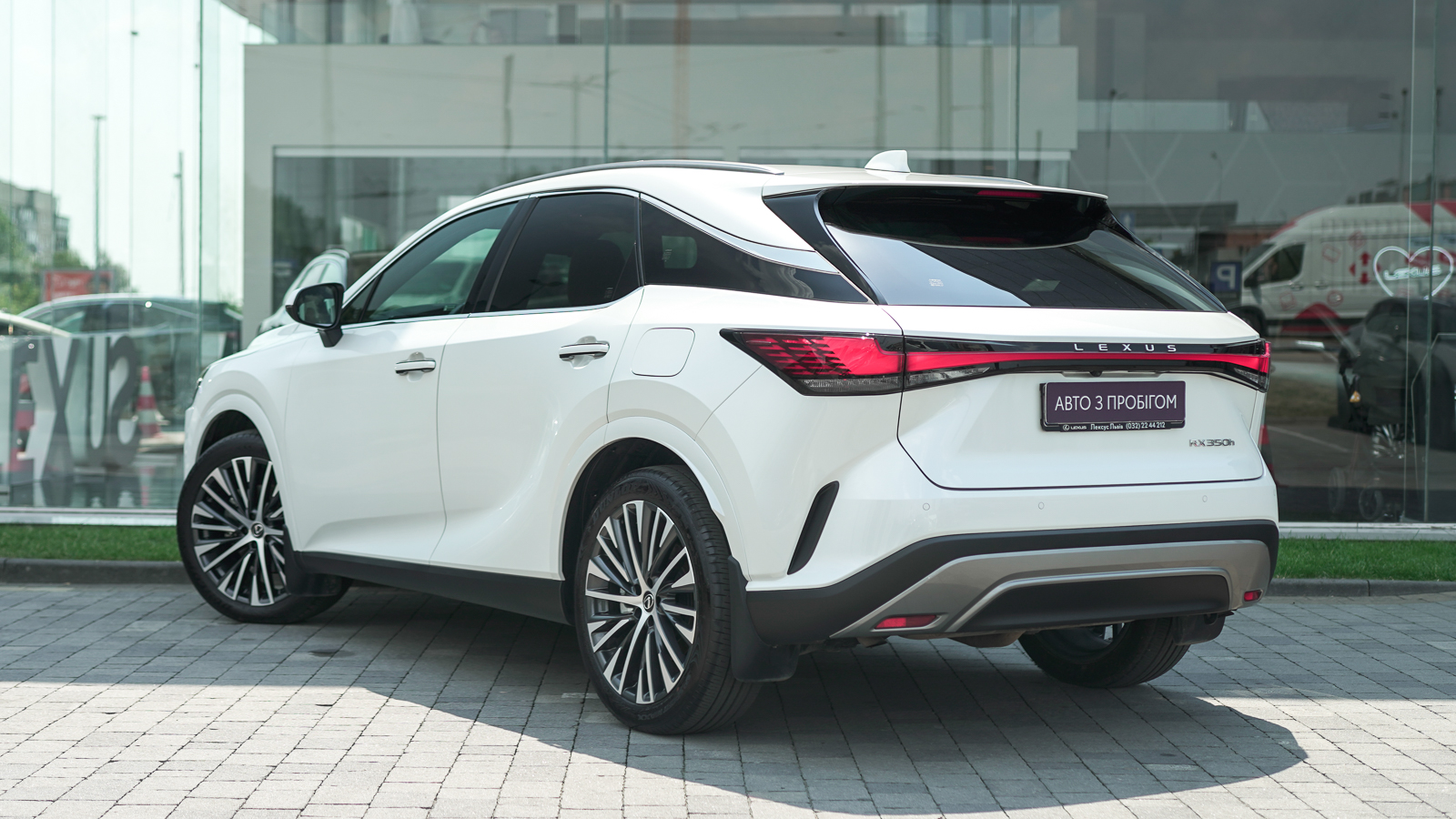 Lexus RX 2024 року, Універсал, Лексус Львів, м.Львів | Фото № 2 Lexus RX 2024 року з пробігом 3766 км, Універсал, Лексус Львів, м.Львів - 3653100 ГРН | Фото № 2