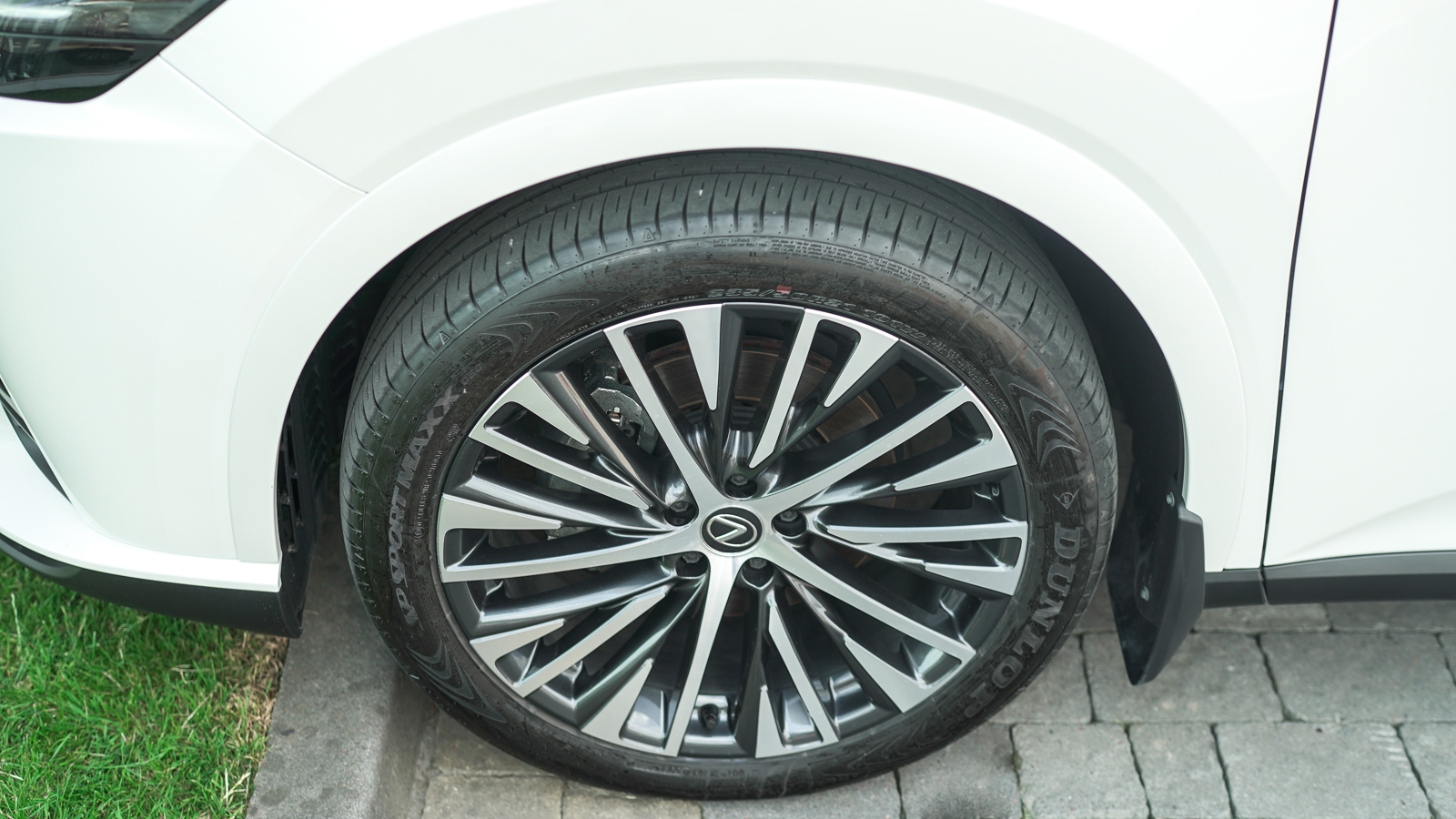 Lexus RX 2024 року, Універсал, Лексус Львів, м.Львів | Фото № 12 Lexus RX 2024 року з пробігом 3766 км, Універсал, Лексус Львів, м.Львів - 3653100 ГРН | Фото № 12