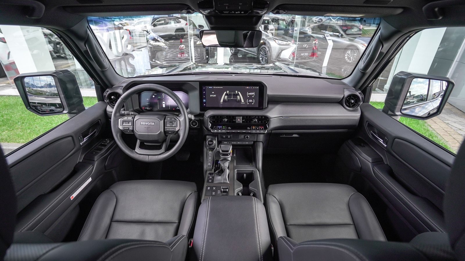 Toyota LAND CRUISER PRADO 2025 року, Універсал, Лексус Львів, м.Львів | Фото № 8 Toyota LAND CRUISER PRADO 2025 року з пробігом 35144 км, Універсал, Лексус Львів, м.Львів - 2818750 ГРН | Фото № 8