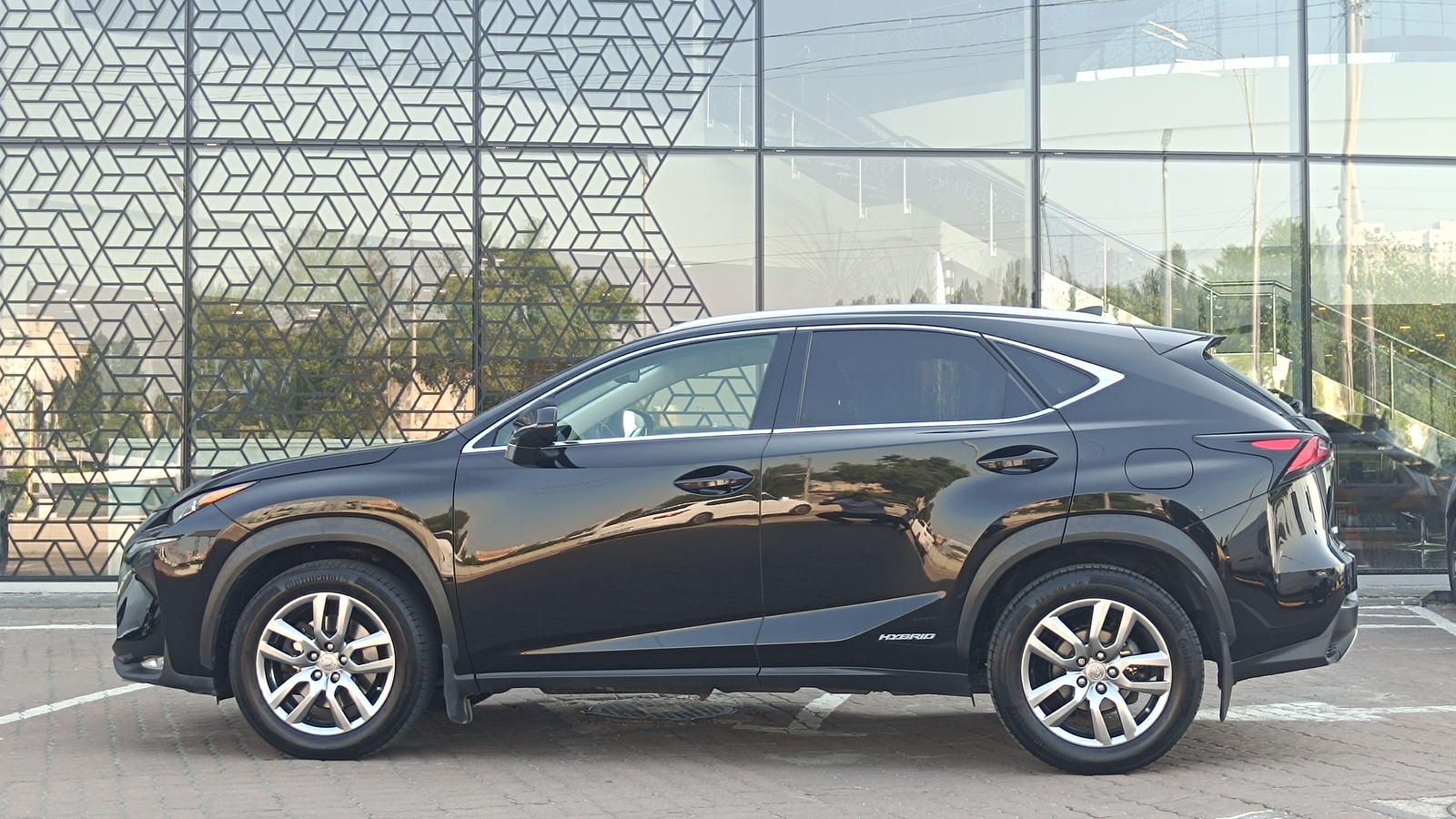 Lexus NX 2014 року, Універсал, Лексус Київ Захід, м.Київ | Фото № 3 Lexus NX 2014 року з пробігом 164919 км, Універсал, Лексус Київ Захід, м.Київ - 1090000 ГРН | Фото № 3