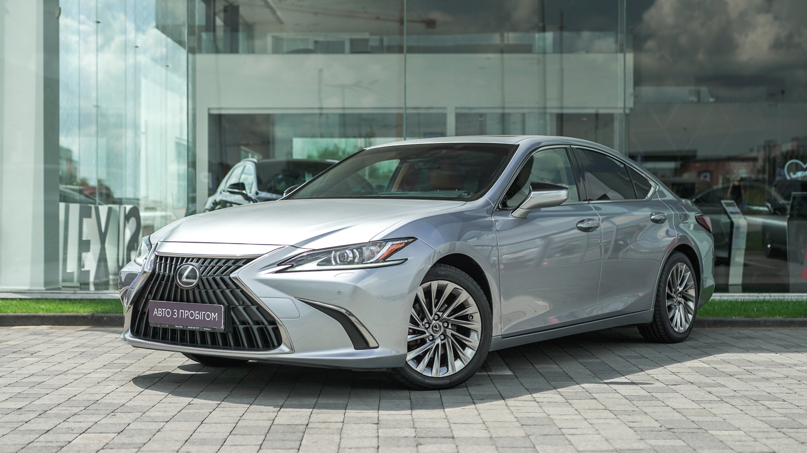Lexus ES 2022 року, Седан, Лексус Львів, м.Львів | Фото № 1 Lexus ES 2022 року з пробігом 120920 км, Седан, Лексус Львів, м.Львів - 1849100 ГРН | Фото № 1
