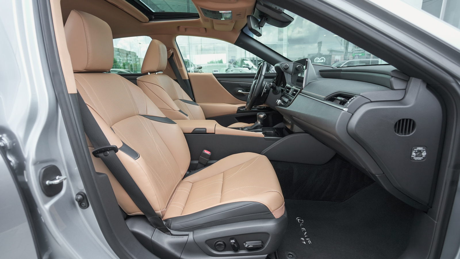 Lexus ES 2022 року, Седан, Лексус Львів, м.Львів | Фото № 6 Lexus ES 2022 року з пробігом 120920 км, Седан, Лексус Львів, м.Львів - 1849100 ГРН | Фото № 6