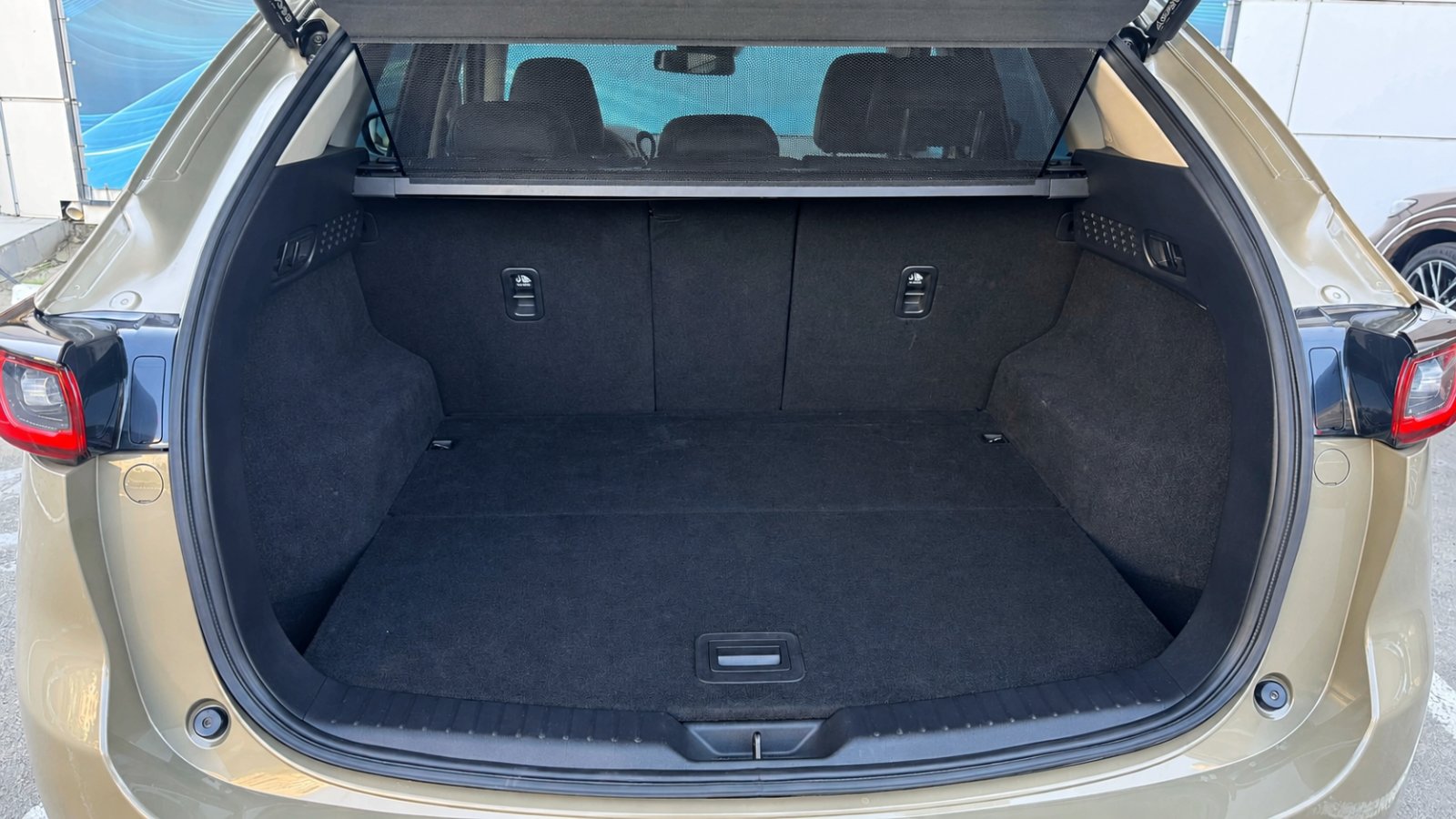Інші авто MAZDA CX-5 2023 року, Універсал, Тойота Центр Одеса "ВіДі Пальміра", м.Одеса | Фото № 10 Інші авто MAZDA CX-5 2023 року з пробігом 24326 км, Універсал, Тойота Центр Одеса "ВіДі Пальміра", м.Одеса - 1430000 ГРН | Фото № 10