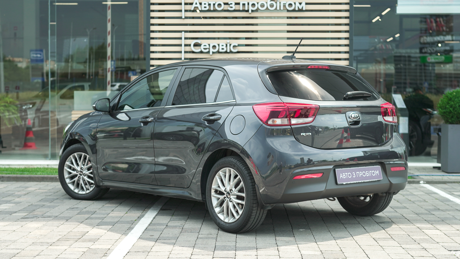 Інші авто KIA RIO 2018 року, Хетчбек, Тойота Центр Львів "Діамант", м.Львів | Фото № 2 Інші авто KIA RIO 2018 року з пробігом 46246 км, Хетчбек, Тойота Центр Львів "Діамант", м.Львів - 683910 ГРН | Фото № 2