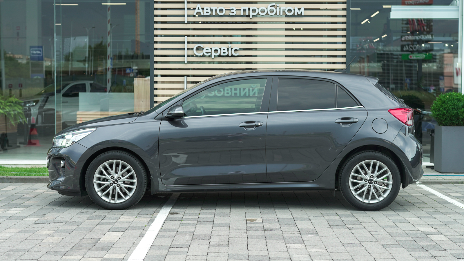 Інші авто KIA RIO 2018 року, Хетчбек, Тойота Центр Львів "Діамант", м.Львів | Фото № 3 Інші авто KIA RIO 2018 року з пробігом 46246 км, Хетчбек, Тойота Центр Львів "Діамант", м.Львів - 683910 ГРН | Фото № 3