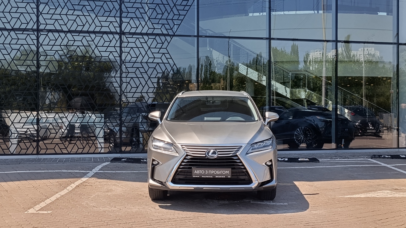 Lexus RX 2019 року, Універсал, Лексус Київ Захід, м.Київ | Фото № 5 Lexus RX 2019 року з пробігом 103405 км, Універсал, Лексус Київ Захід, м.Київ - 1500000 ГРН | Фото № 5