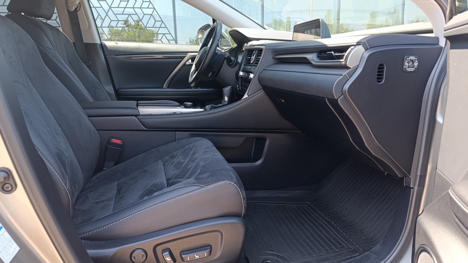 Lexus RX 2019 року, Універсал, Лексус Київ Захід, м.Київ | Фото № 6 Lexus RX 2019 року з пробігом 103405 км, Універсал, Лексус Київ Захід, м.Київ - 1500000 ГРН | Фото № 6