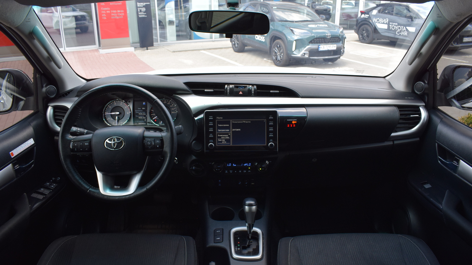 Toyota HILUX 2023 року, Універсал, Тойота Центр Житомир "Стар - Кар", м.Житомир | Фото № 8 Toyota HILUX 2023 року з пробігом 189400 км, Універсал, Тойота Центр Житомир "Стар - Кар", м.Житомир - 1674375 ГРН | Фото № 8