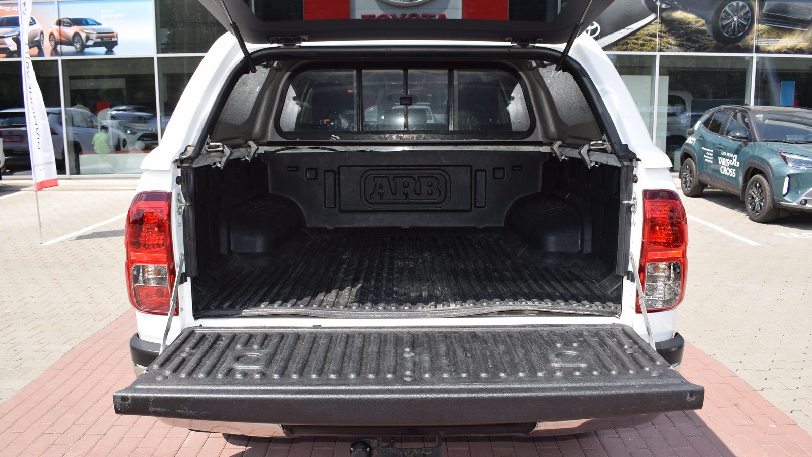 Toyota HILUX 2023 року, Універсал, Тойота Центр Житомир "Стар - Кар", м.Житомир | Фото № 10 Toyota HILUX 2023 року з пробігом 189400 км, Універсал, Тойота Центр Житомир "Стар - Кар", м.Житомир - 1674375 ГРН | Фото № 10