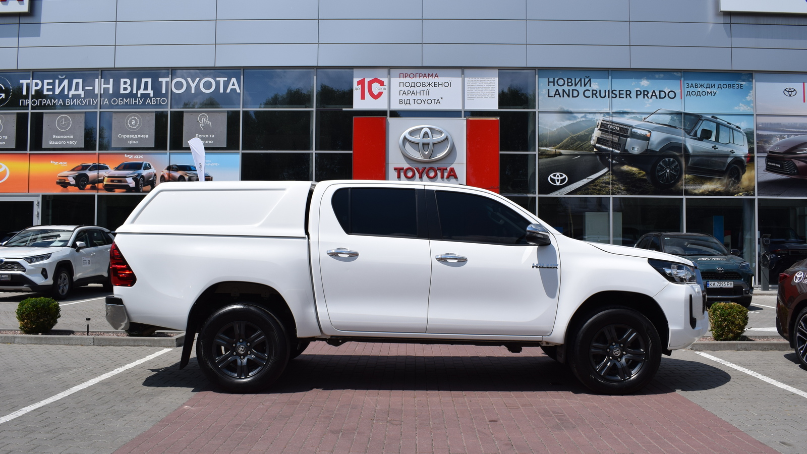 Toyota HILUX 2023 року, Універсал, Тойота Центр Житомир "Стар - Кар", м.Житомир | Фото № 17 Toyota HILUX 2023 року з пробігом 189400 км, Універсал, Тойота Центр Житомир "Стар - Кар", м.Житомир - 1674375 ГРН | Фото № 17