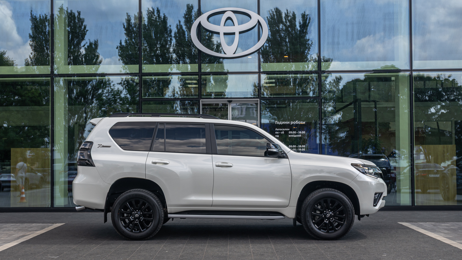Toyota LAND CRUISER PRADO 2022 року, Універсал, Тойота Центр Дніпро "Алмаз Мотор" на Запорізькому шосе, м.Дніпро | Фото № 19 Toyota LAND CRUISER PRADO 2022 року з пробігом 10721 км, Універсал, Тойота Центр Дніпро "Алмаз Мотор" на Запорізькому шосе, м.Дніпро - 2475000 ГРН | Фото № 19